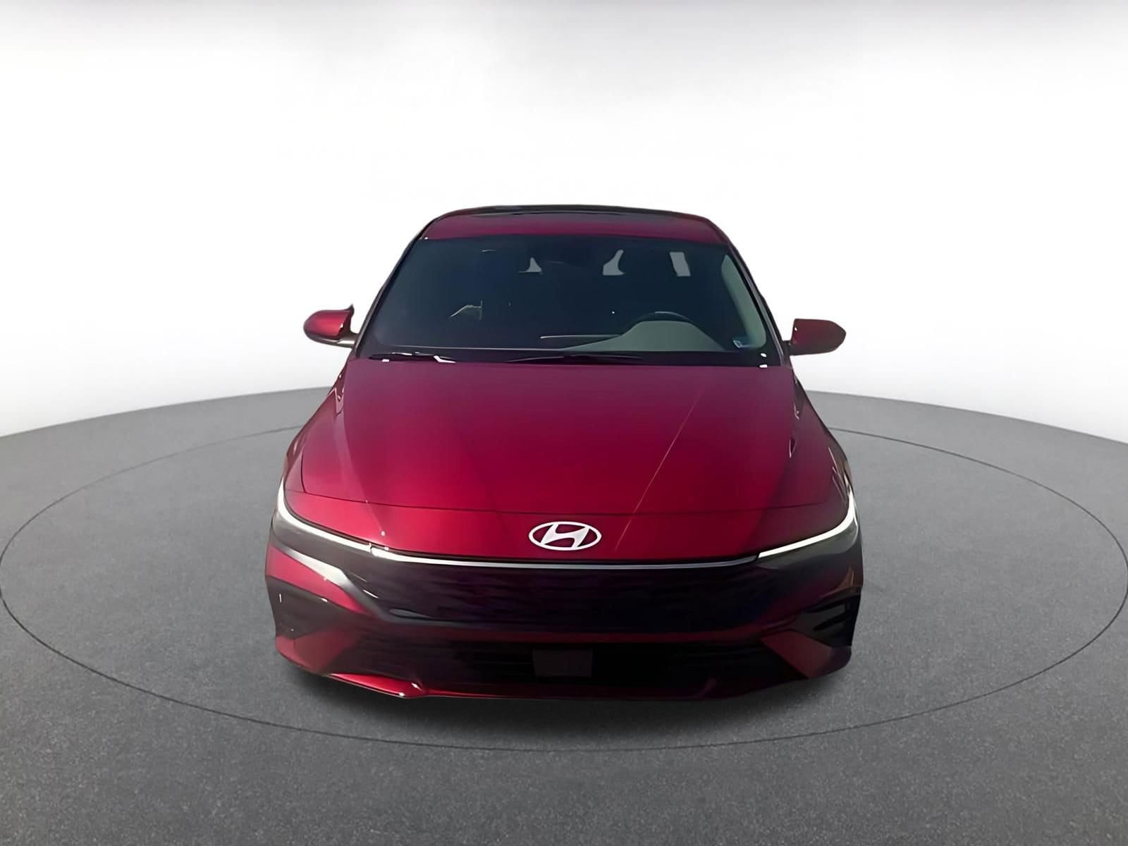 Thumbnail: 2025 Hyundai Elantra - 4