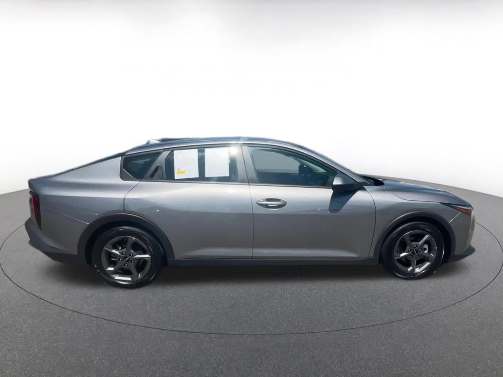 Thumbnail: 2025 Kia K4 - 16