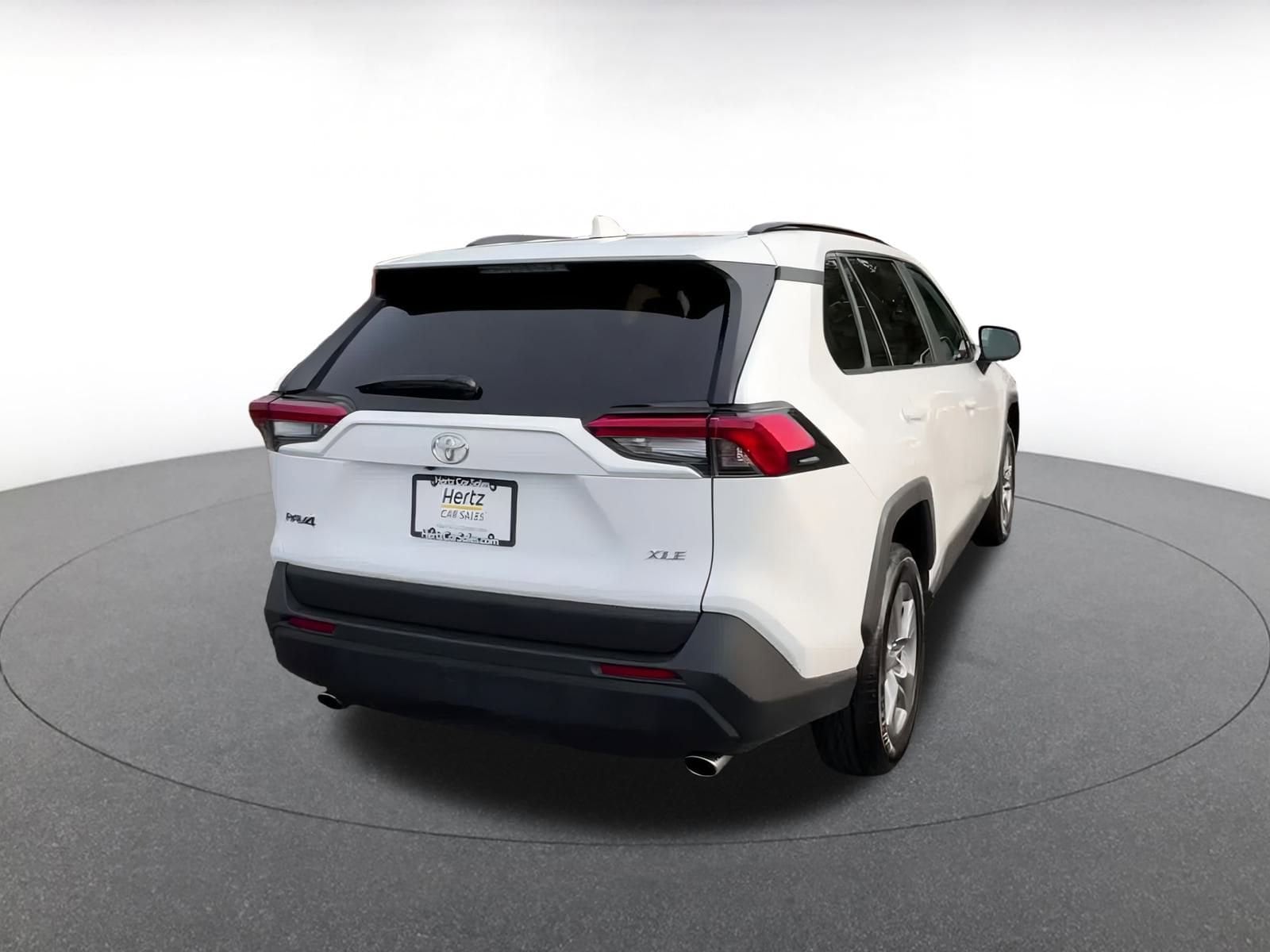 Thumbnail: 2024 Toyota RAV4 - 15