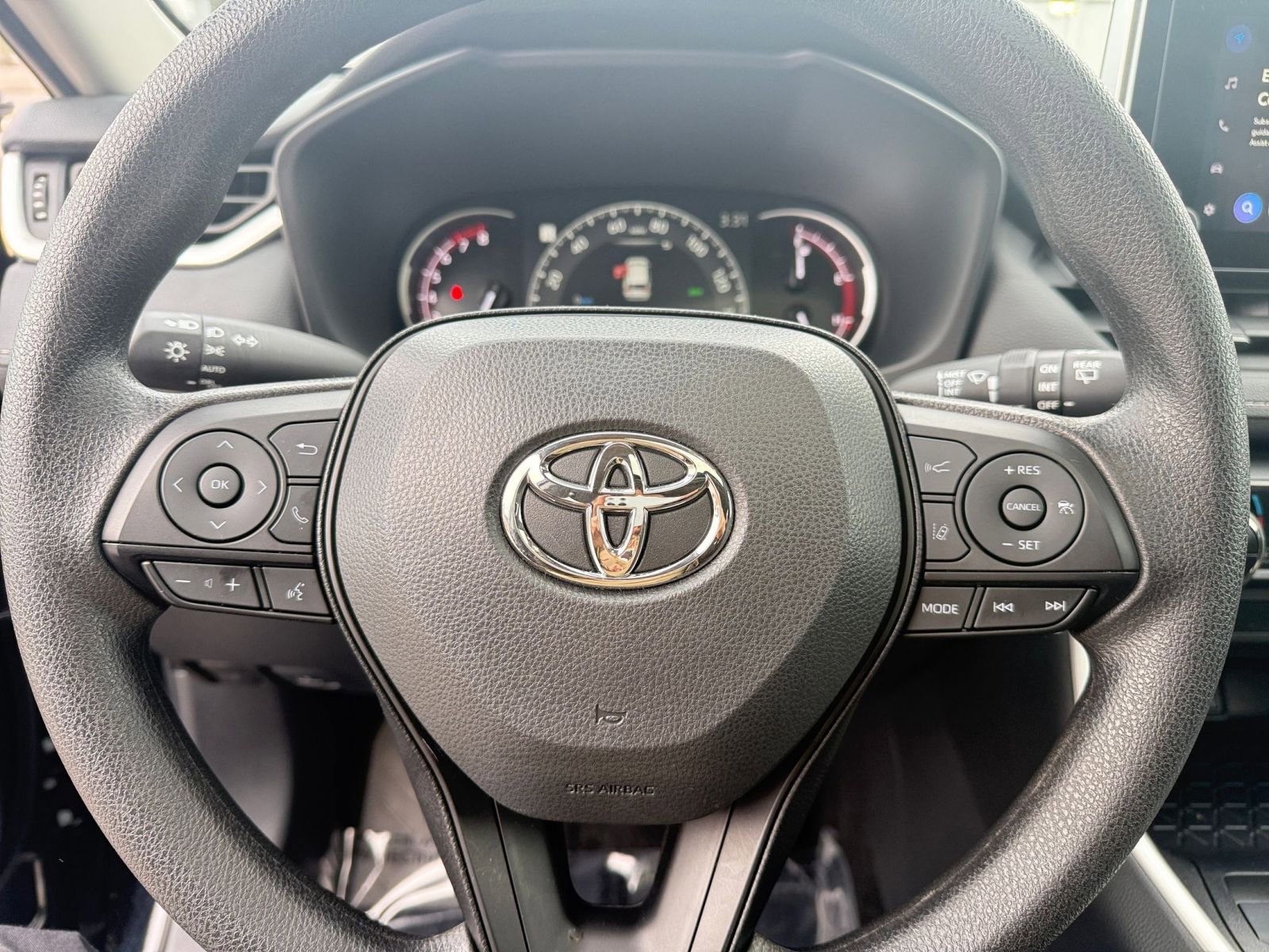 Thumbnail: 2025 Toyota RAV4 - 28