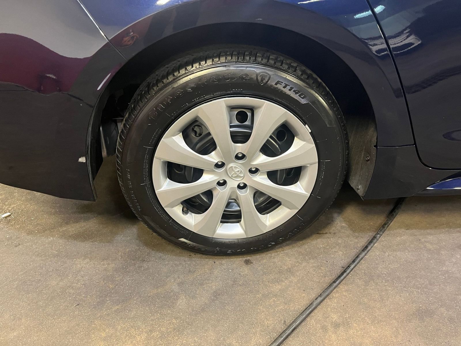 Thumbnail: 2025 Toyota Corolla - 29