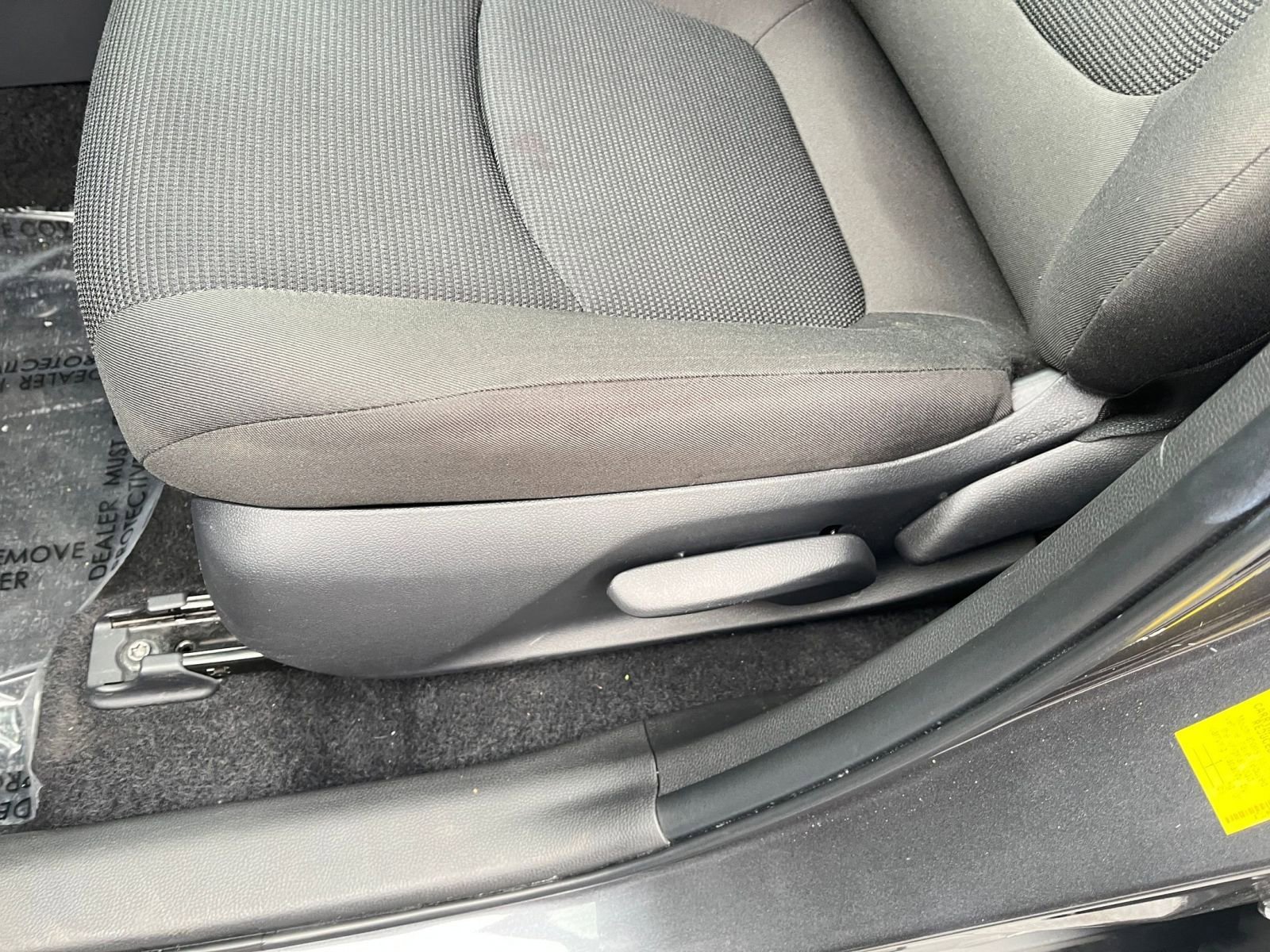 Thumbnail: 2025 Toyota RAV4 - 23