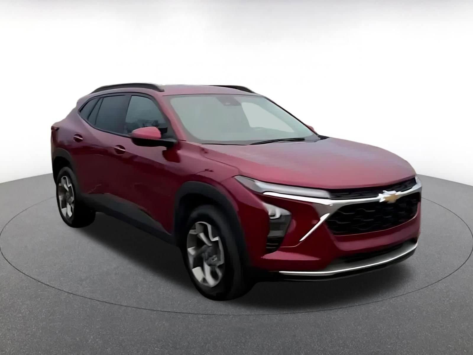 Thumbnail: 2025 Chevrolet Trax - 3