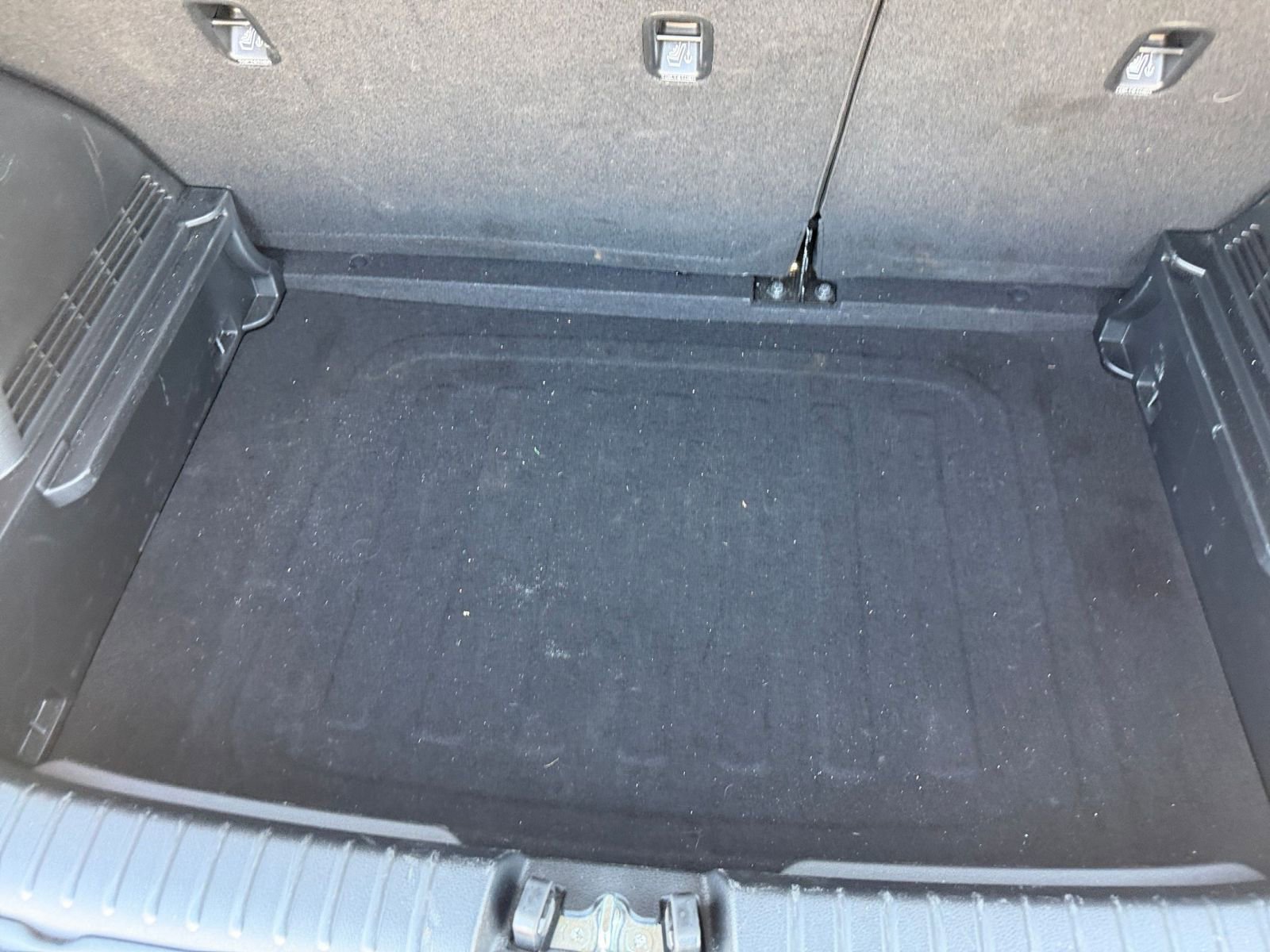 Thumbnail: 2025 Nissan Sentra - 29