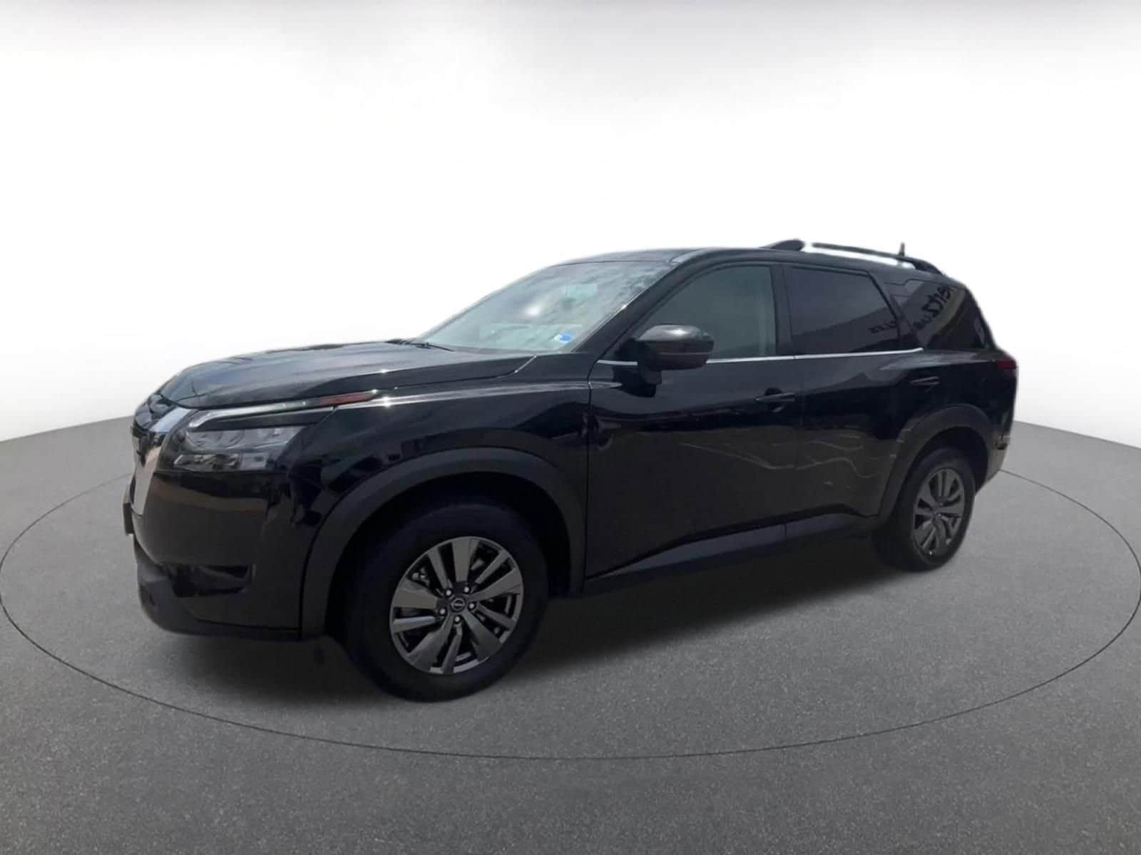 Thumbnail: 2025 Nissan Pathfinder - 8