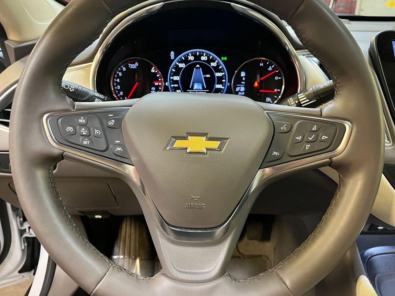 Thumbnail: 2024 Chevrolet Malibu - 30