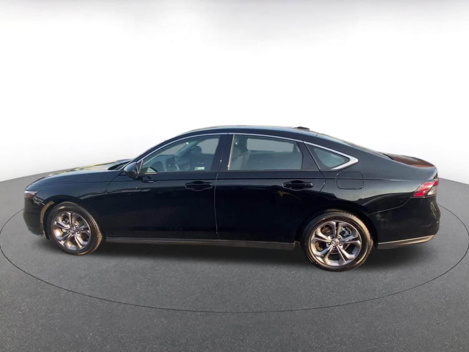 2024 Honda Accord EX 8