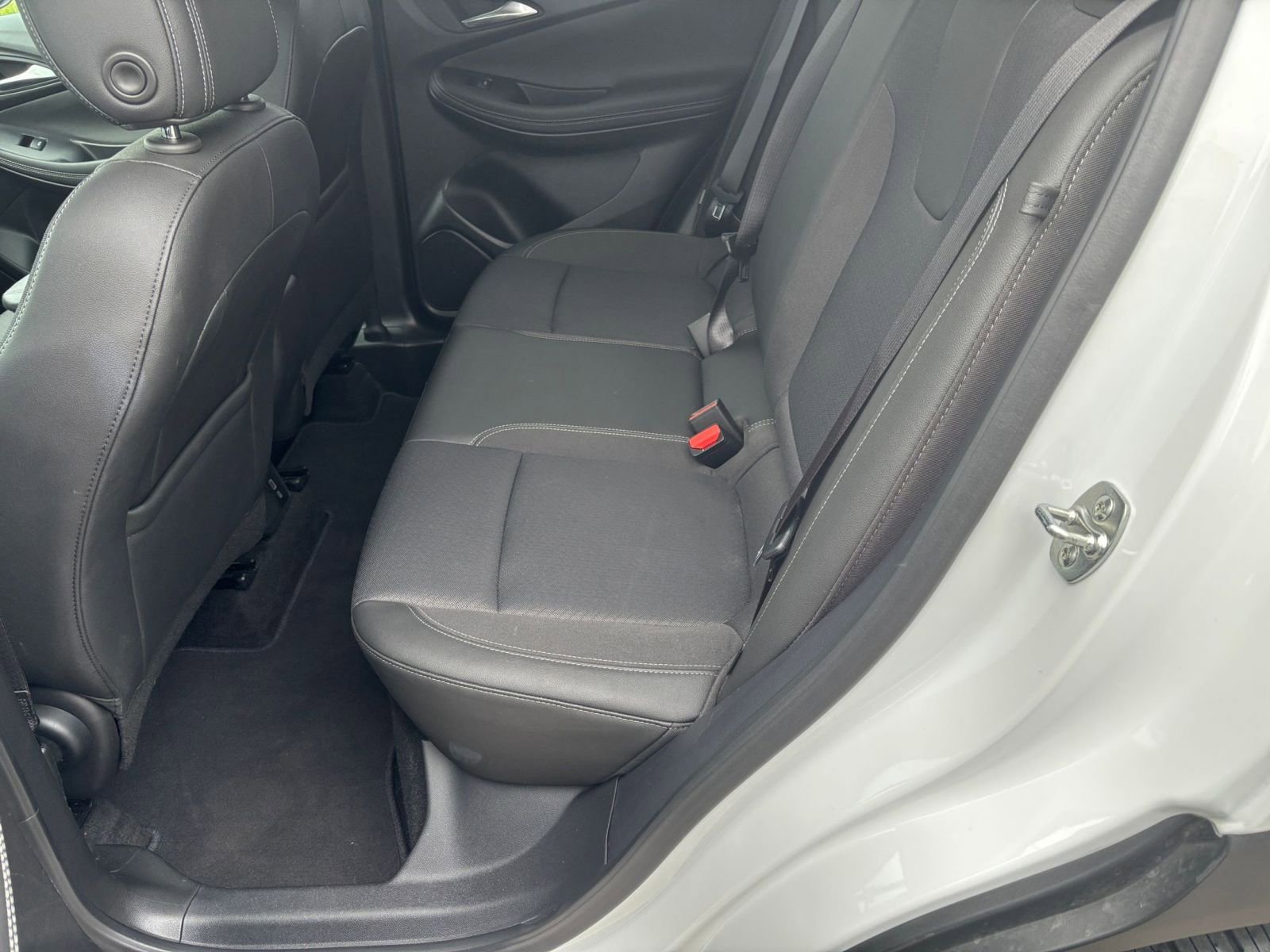 Thumbnail: 2025 Buick Encore GX - 24