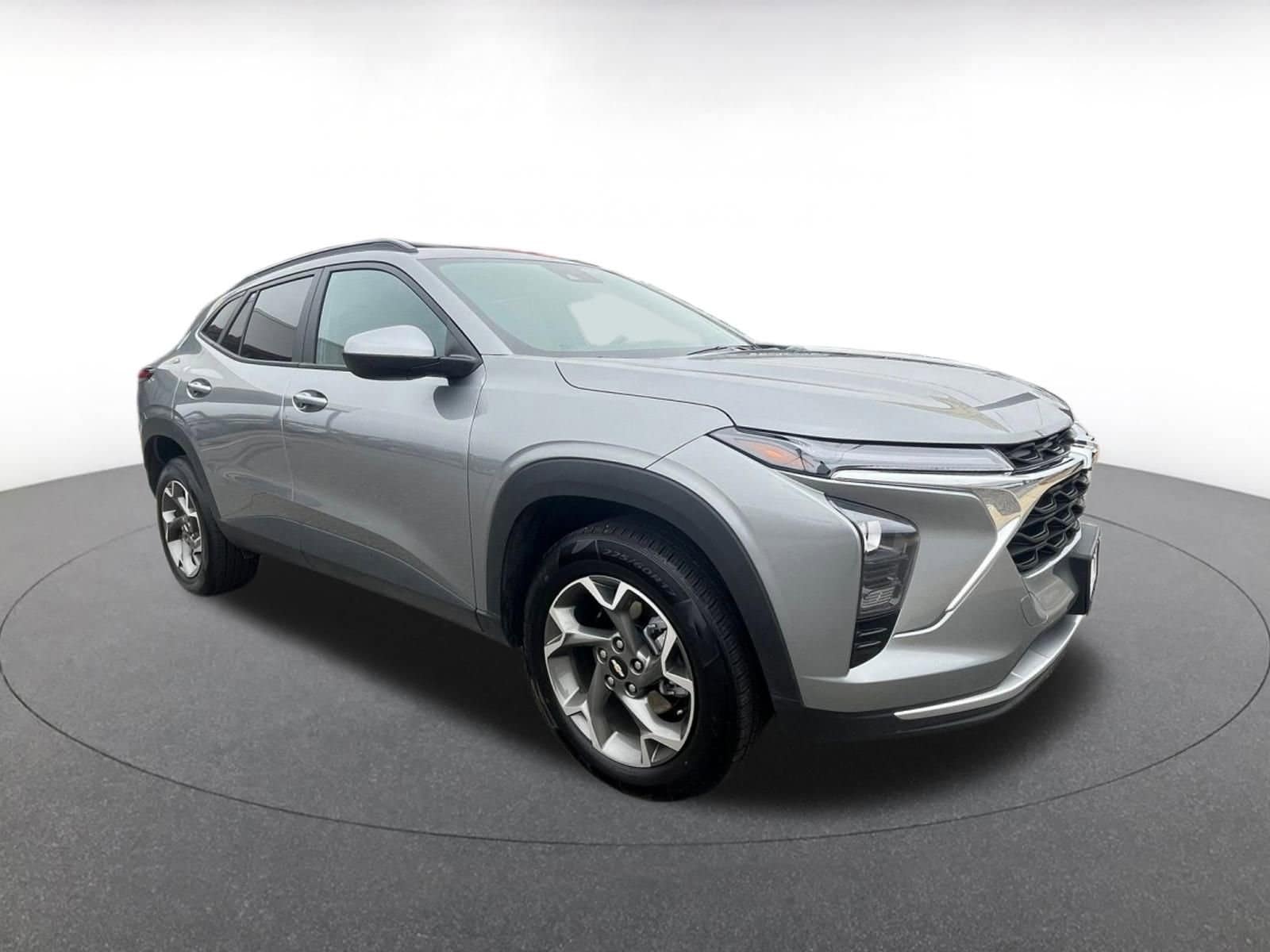 Thumbnail: 2025 Chevrolet Trax - 1