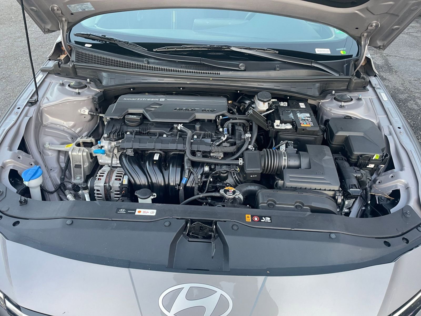 Thumbnail: 2025 Hyundai Elantra - 33