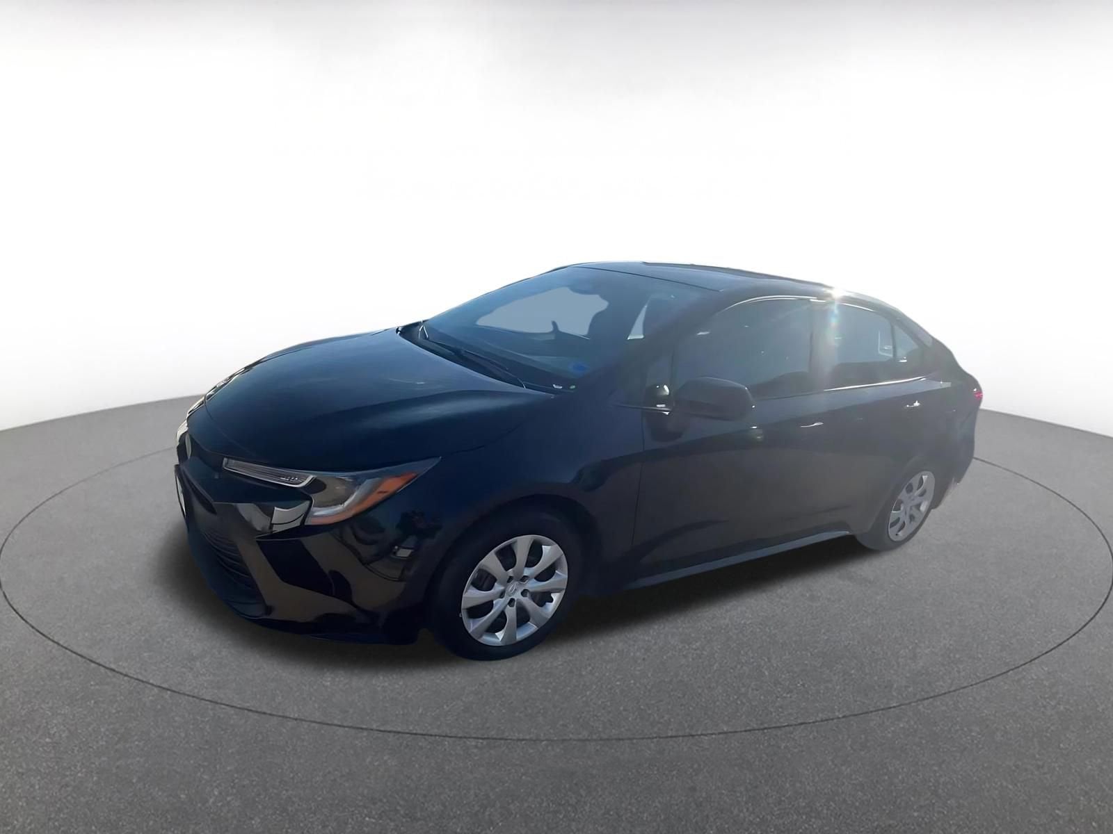 Thumbnail: 2025 Toyota Corolla - 8