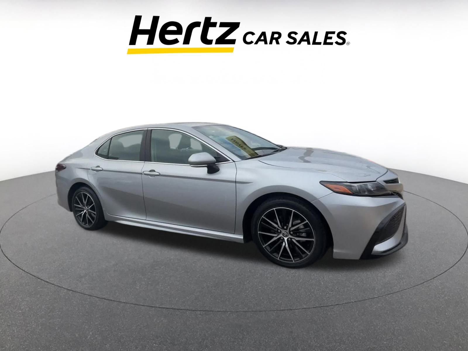2024 Toyota Camry SE 2