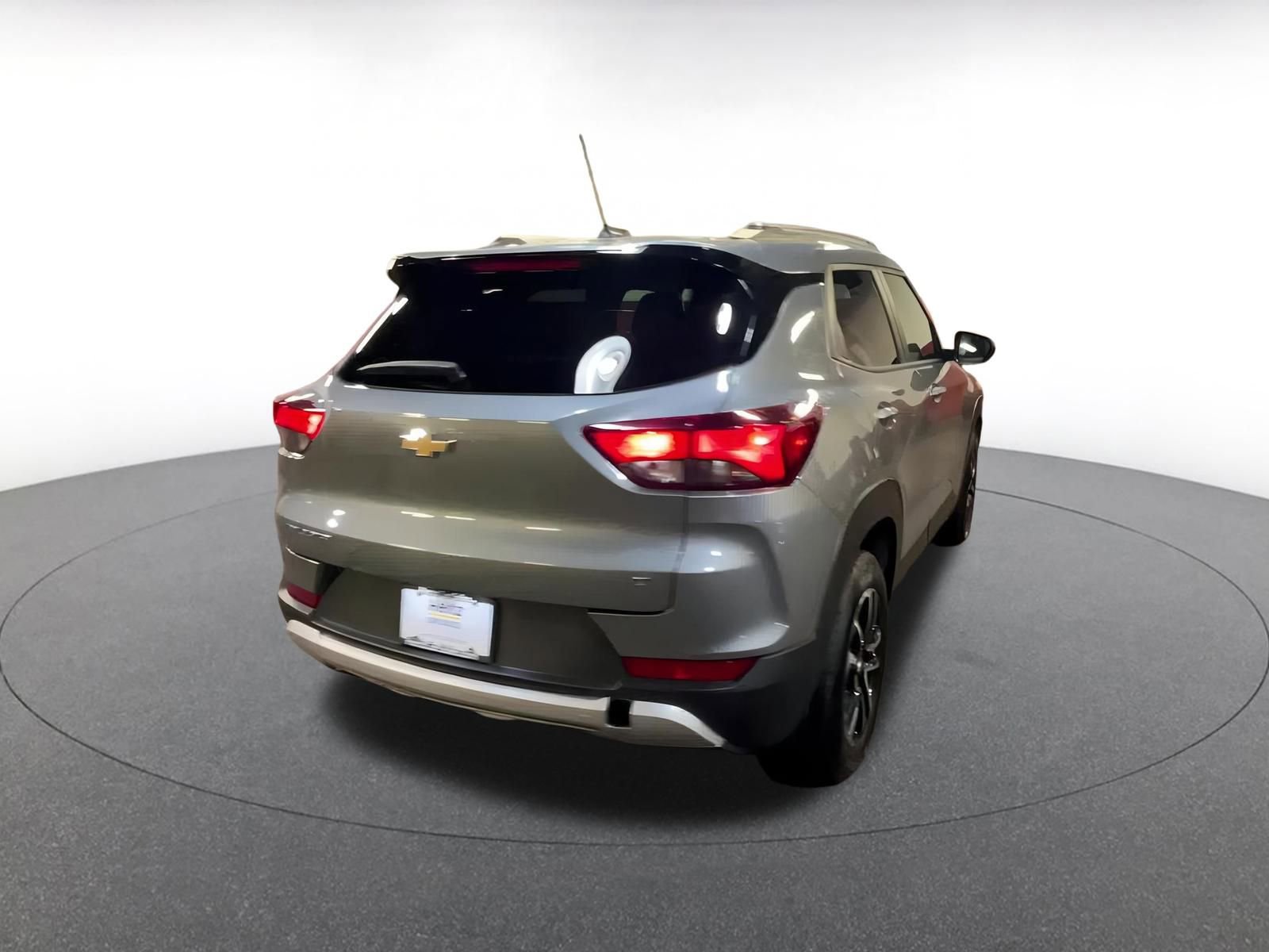 Thumbnail: 2025 Chevrolet TrailBlazer - 14