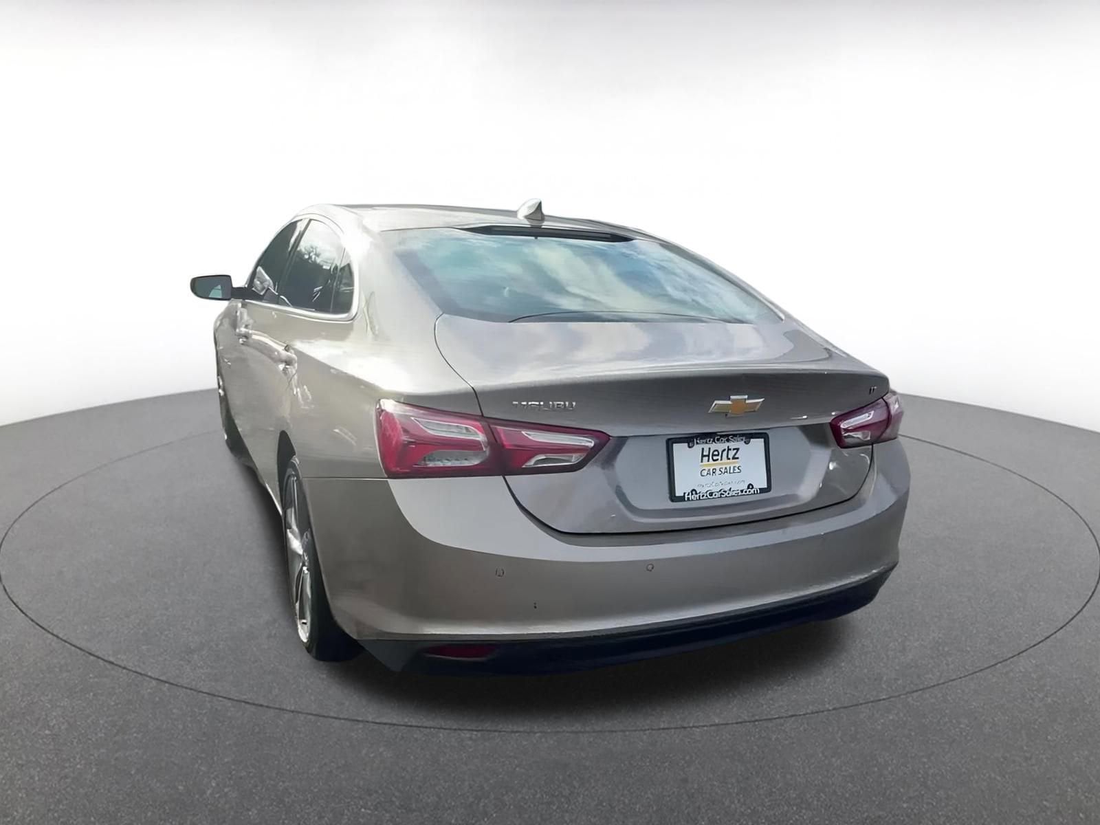 Thumbnail: 2024 Chevrolet Malibu - 11