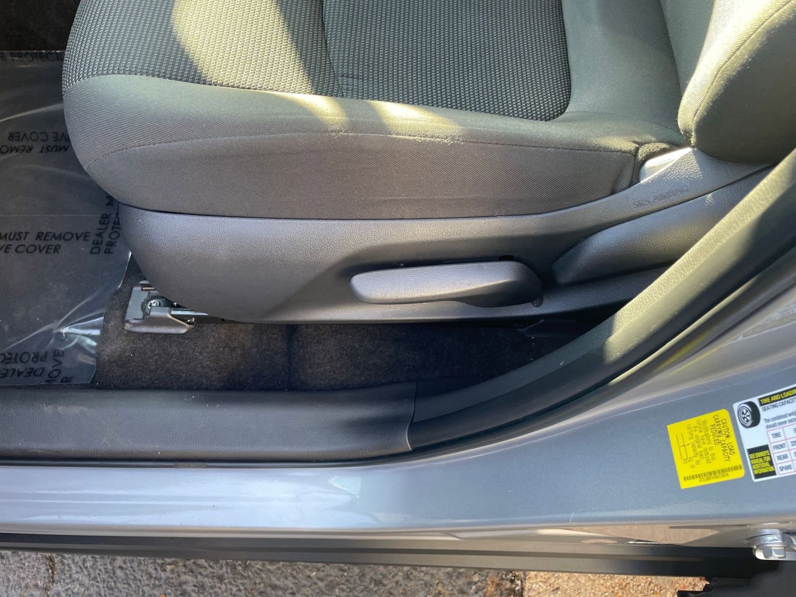 Thumbnail: 2025 Toyota RAV4 - 23