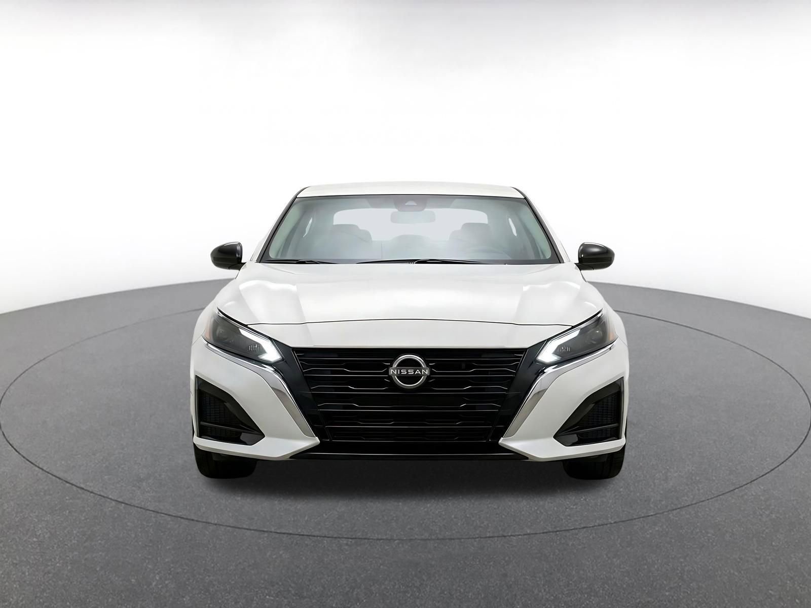 Thumbnail: 2025 Nissan Altima - 2