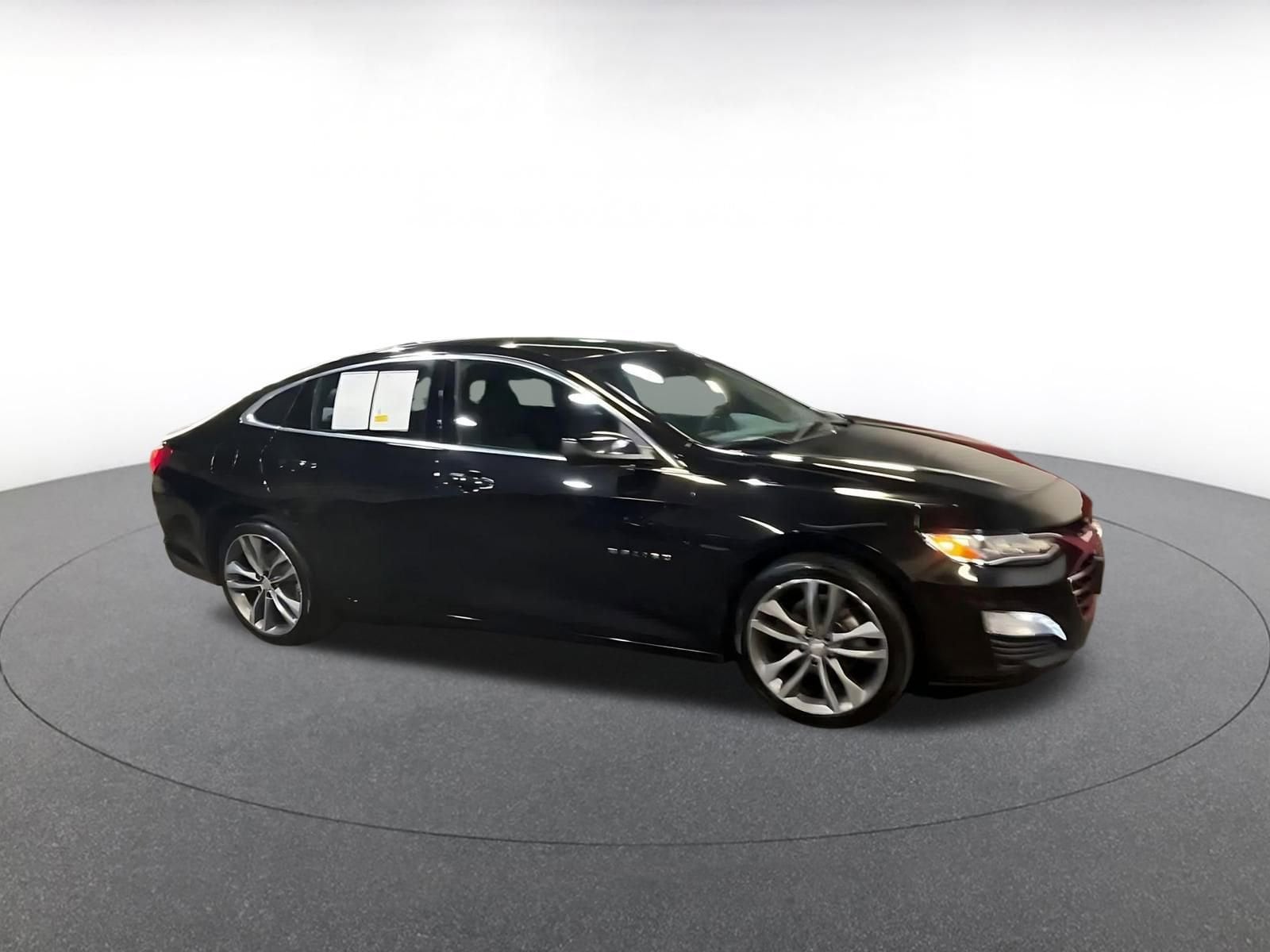 Thumbnail: 2024 Chevrolet Malibu - 2