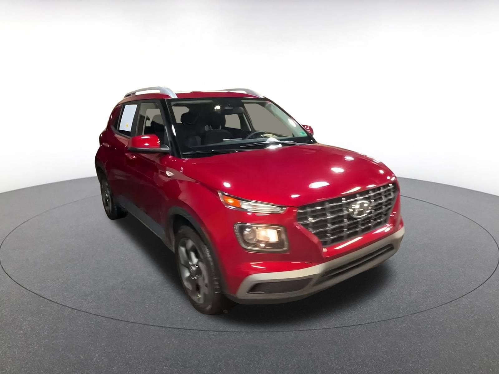 Thumbnail: 2025 Hyundai Venue - 3