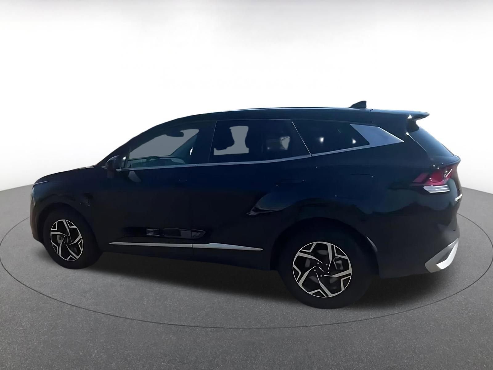 Thumbnail: 2025 Kia Sportage - 10