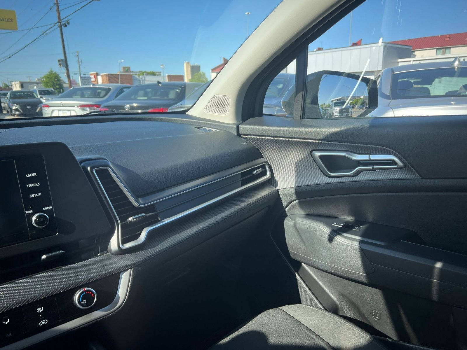 Thumbnail: 2025 Kia Sportage - 34