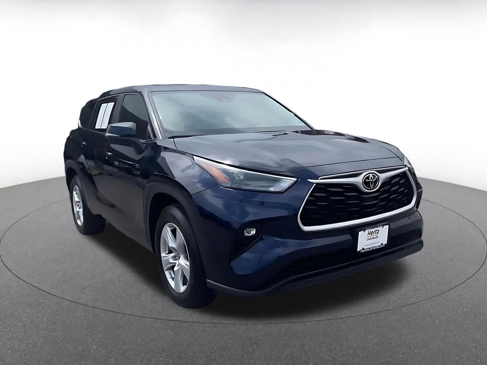 Thumbnail: 2025 Toyota Highlander - 3