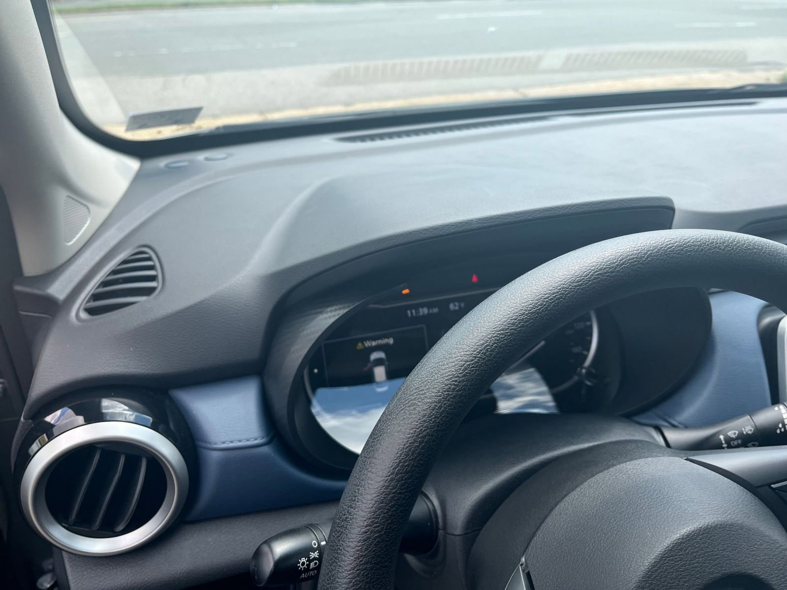 Thumbnail: 2025 Nissan Versa - 32