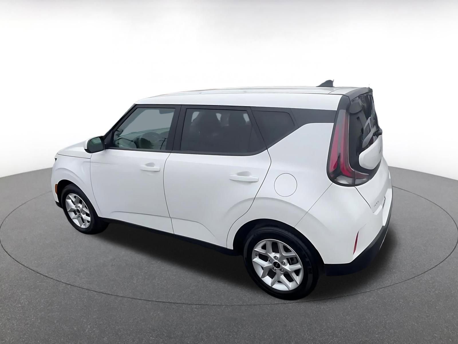 Thumbnail: 2025 Kia Soul - 10