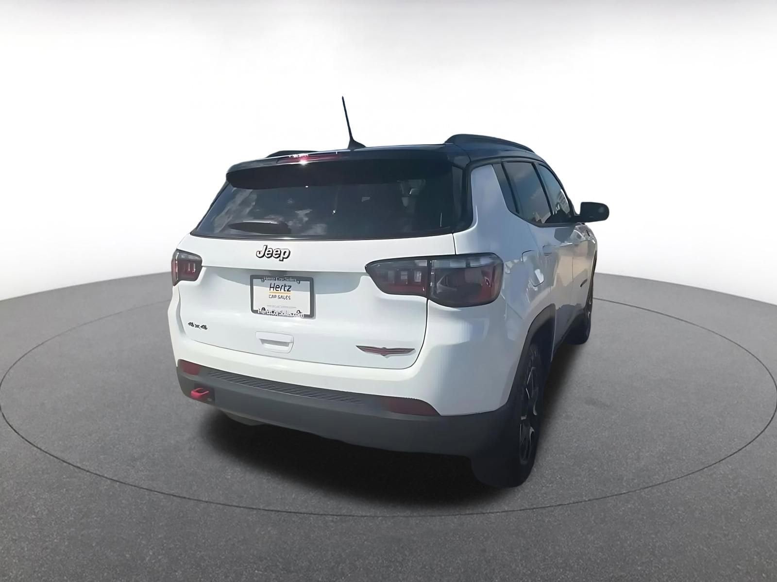 Thumbnail: 2025 Jeep Compass - 15