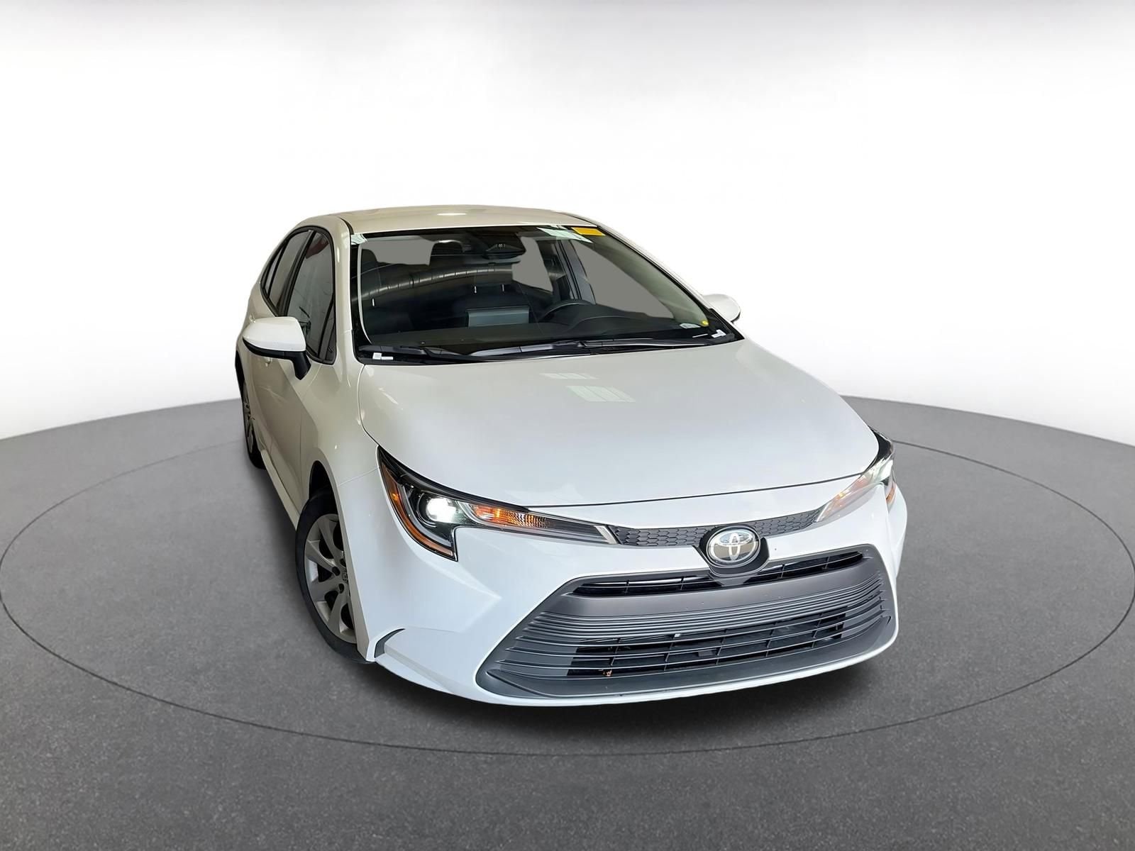 Thumbnail: 2025 Toyota Corolla - 1