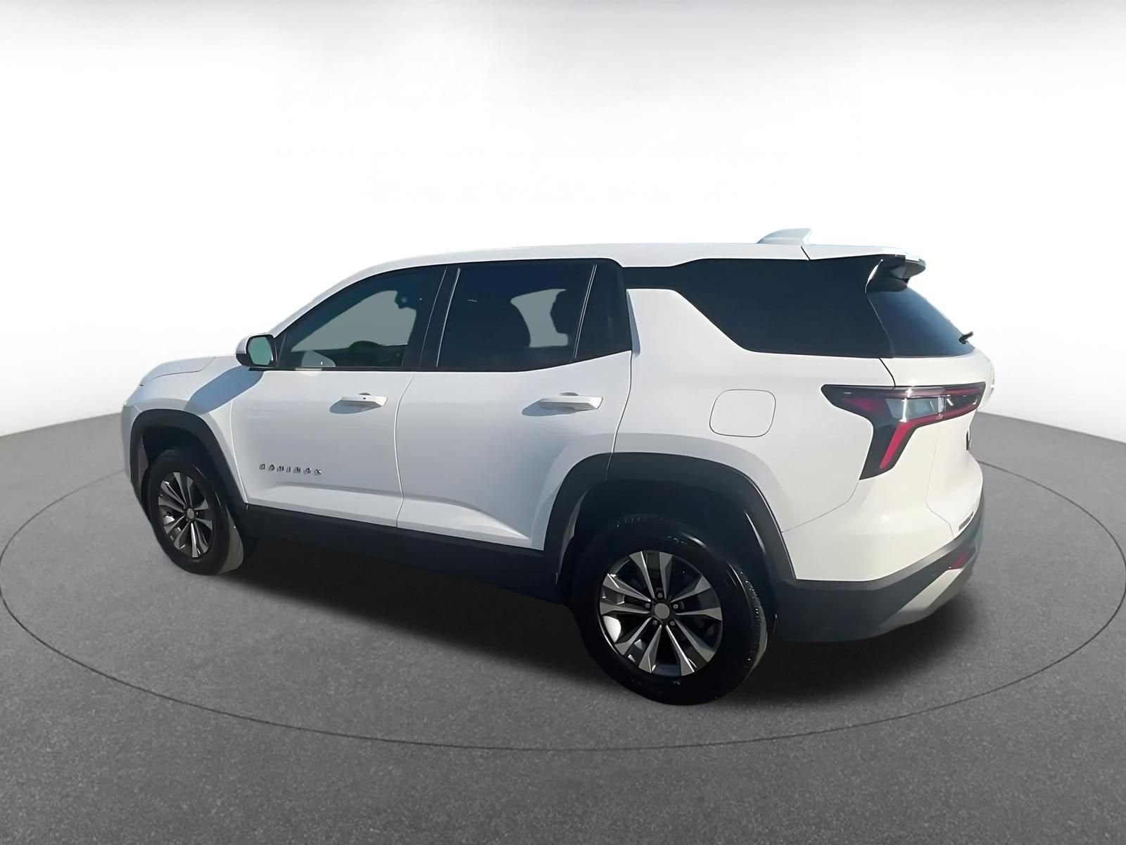 Thumbnail: 2025 Chevrolet Equinox - 10