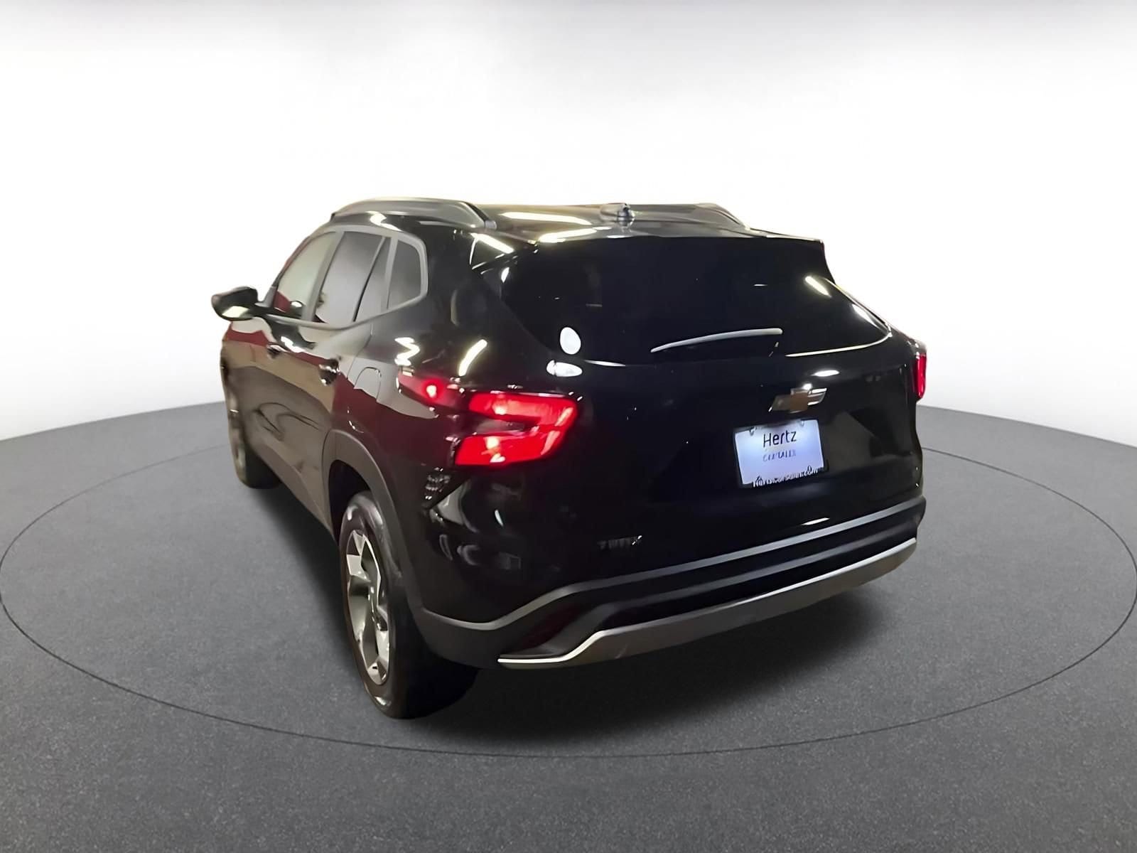 Thumbnail: 2025 Chevrolet Trax - 11