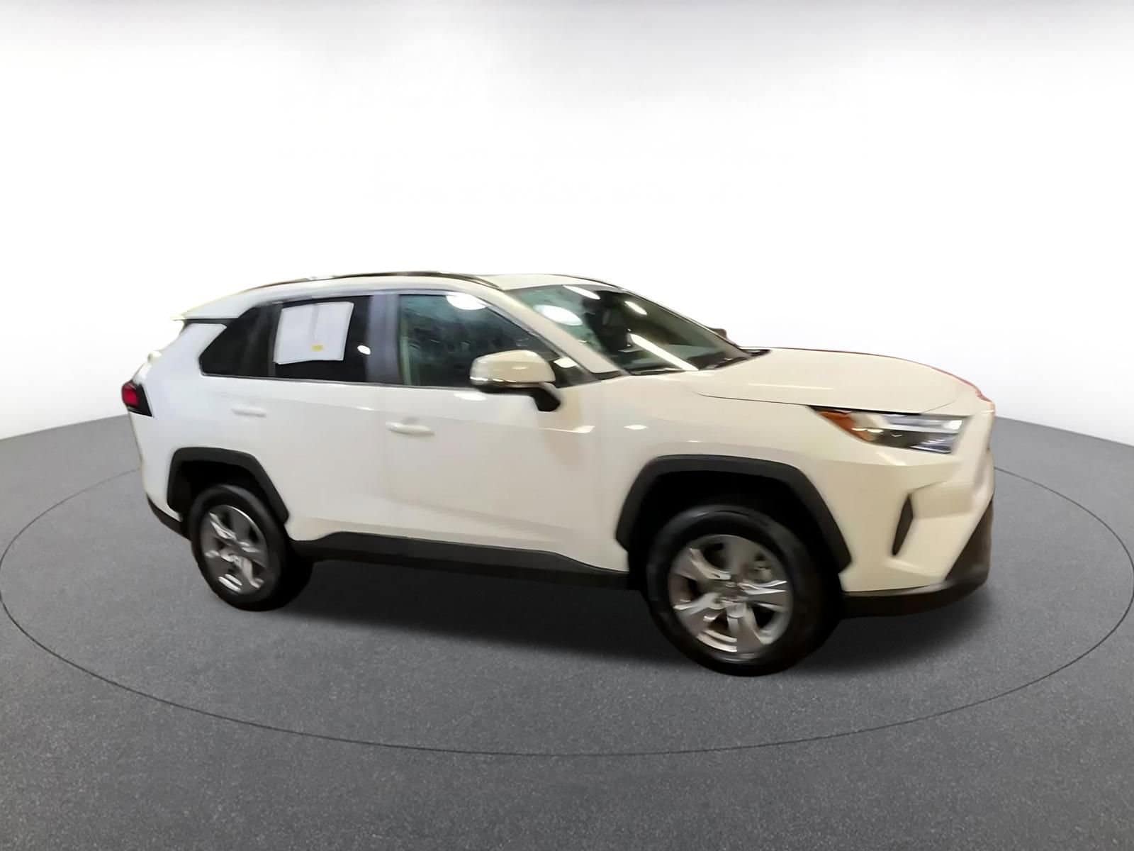 Thumbnail: 2025 Toyota RAV4 - 2