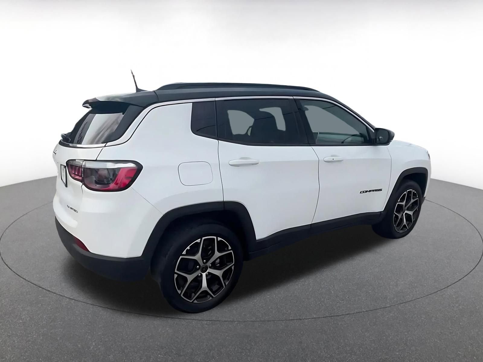 Thumbnail: 2025 Jeep Compass - 14