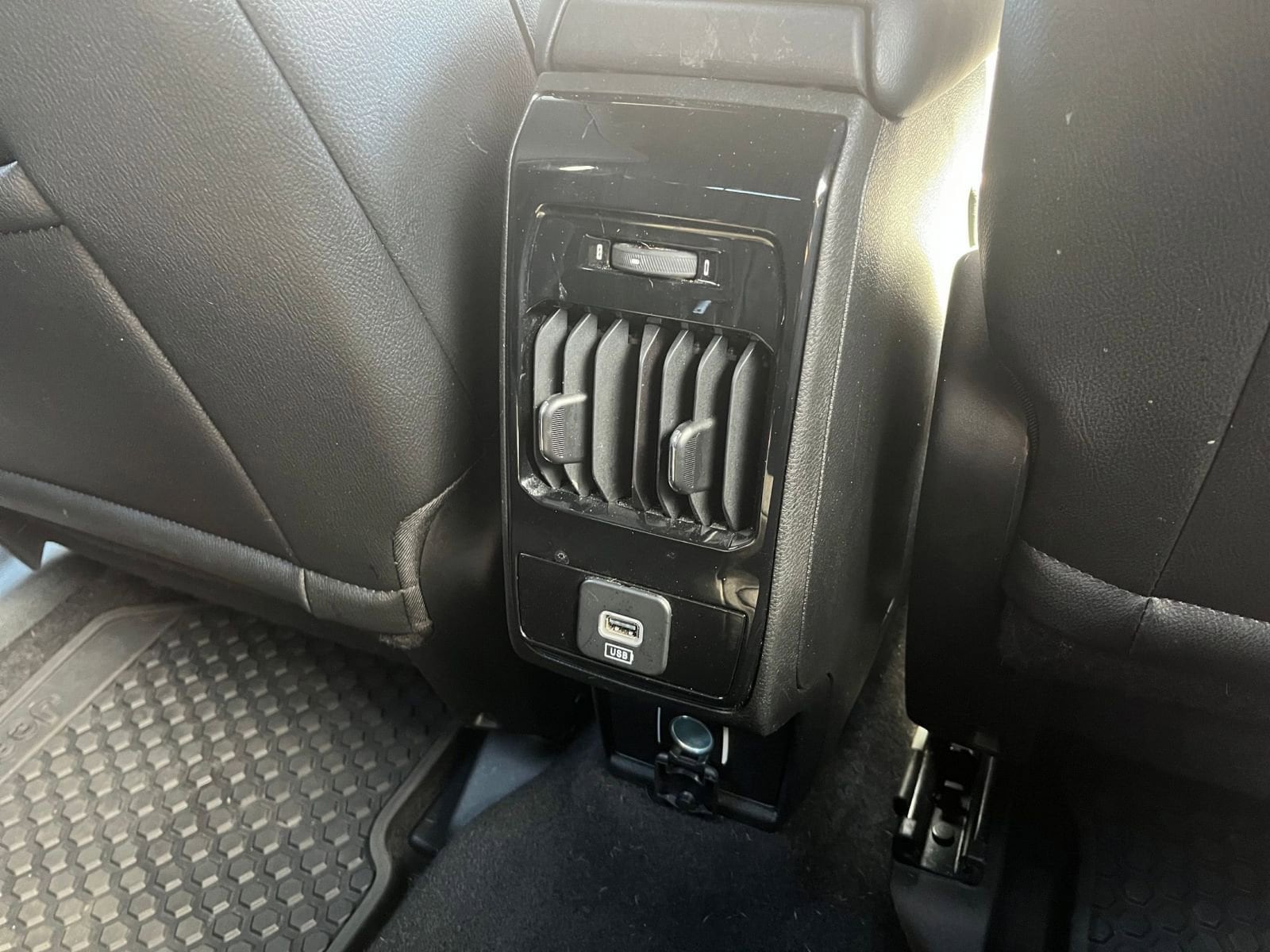 Thumbnail: 2025 Jeep Compass - 22