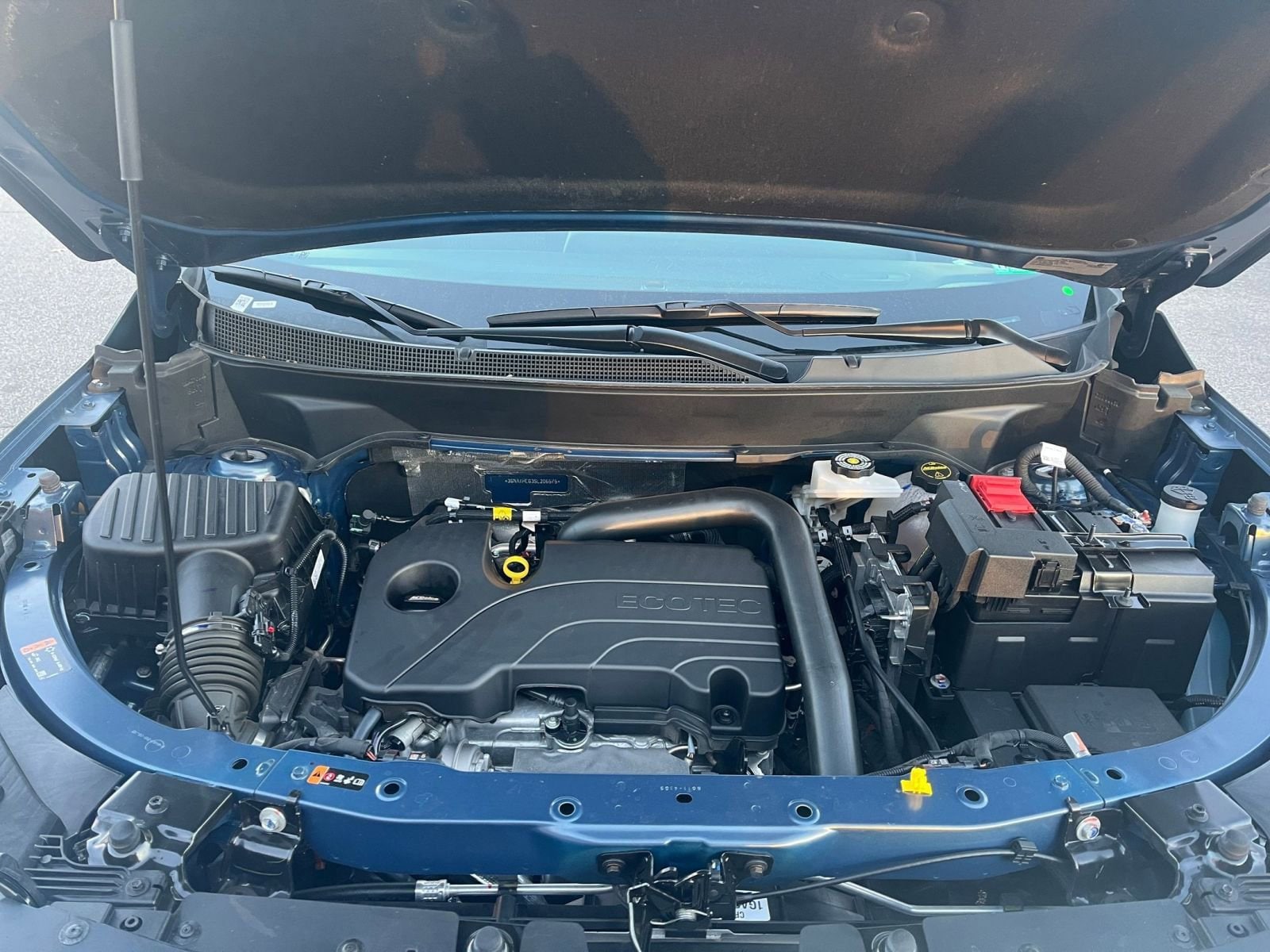 Thumbnail: 2025 Chevrolet Equinox - 32