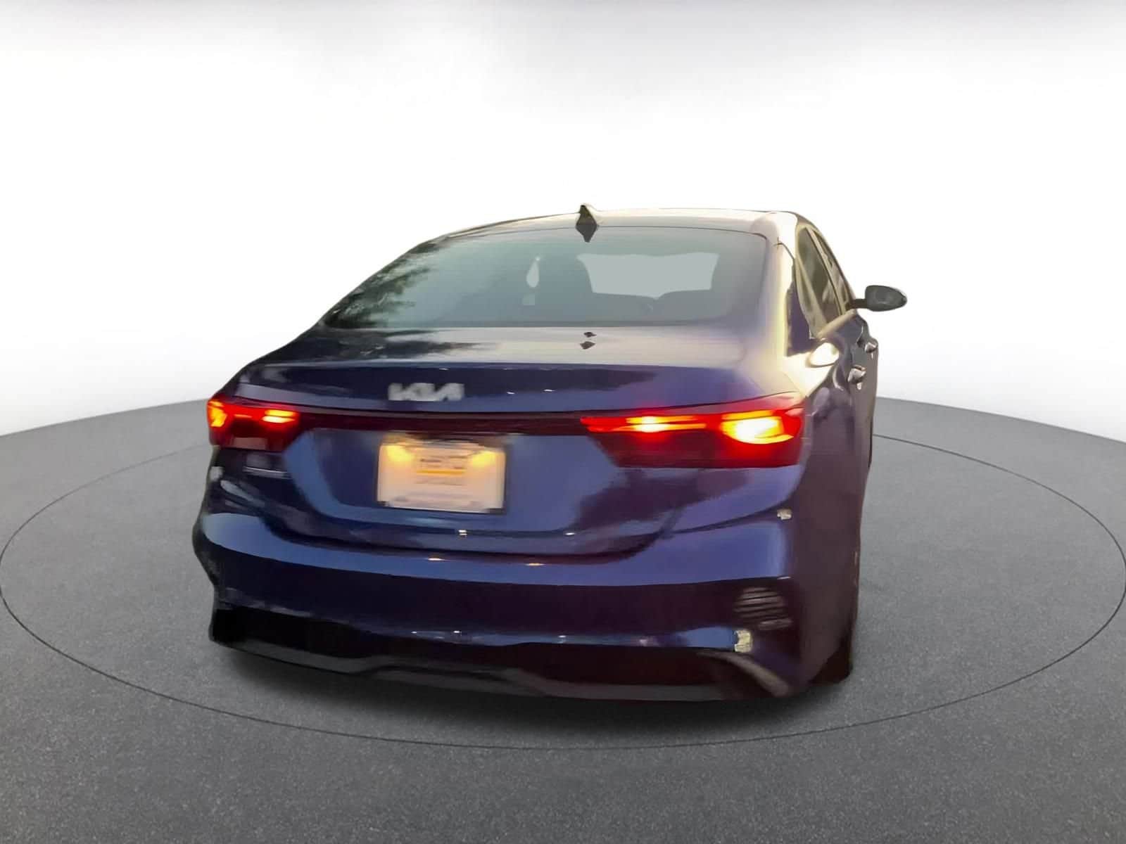 Thumbnail: 2024 Kia Forte - 12