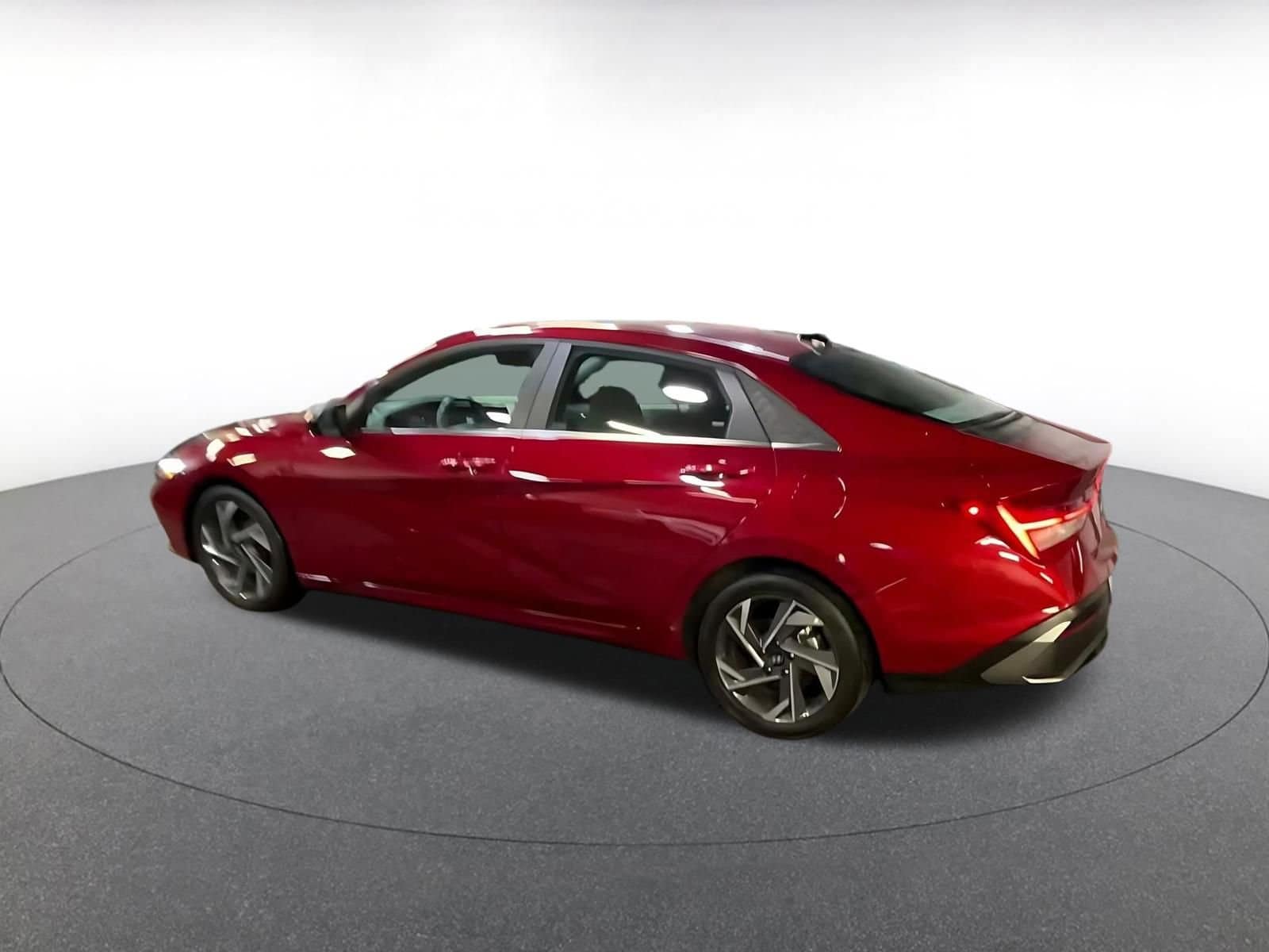 Thumbnail: 2025 Hyundai Elantra - 10