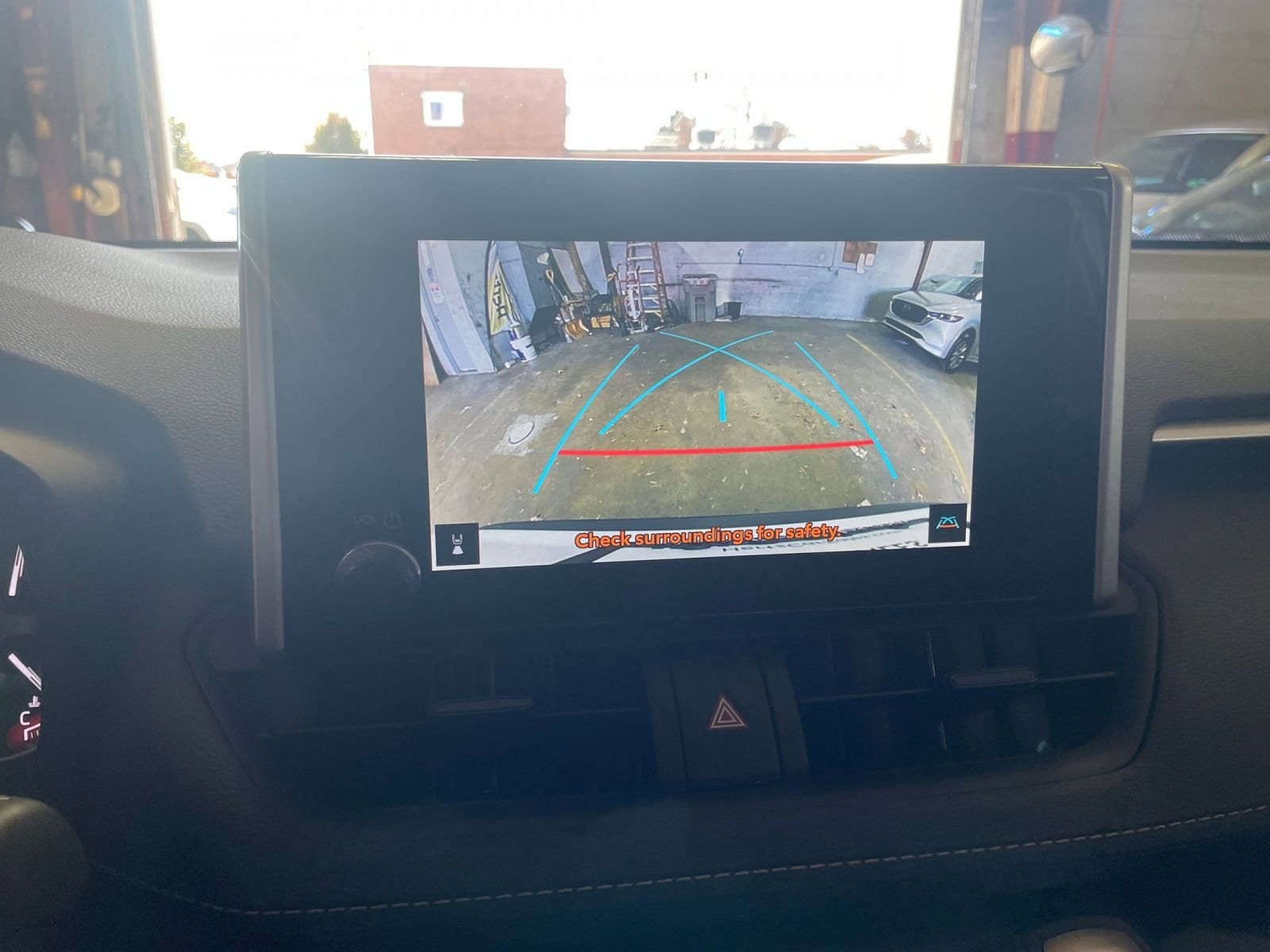 Thumbnail: 2025 Toyota RAV4 - 17