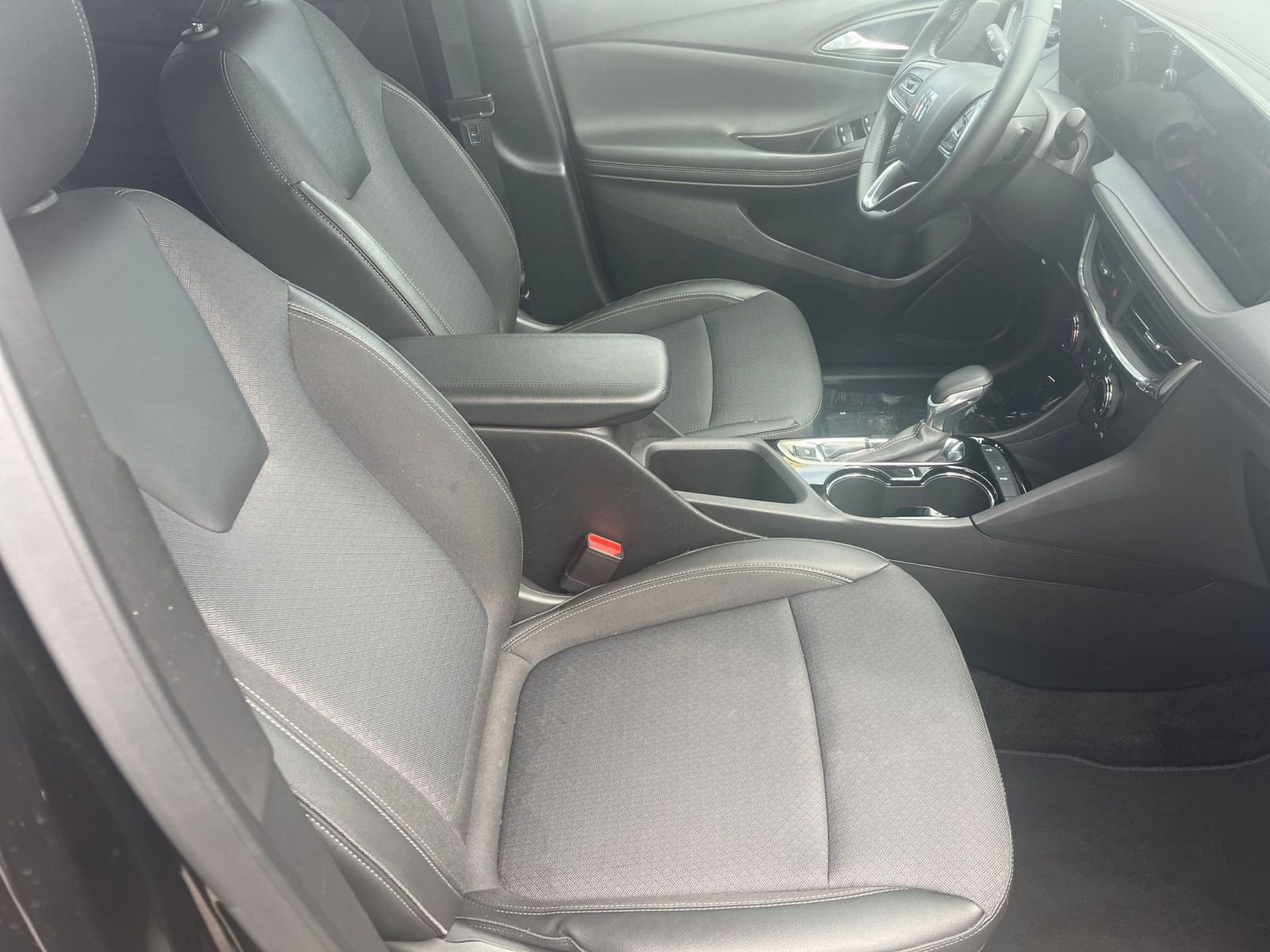 Thumbnail: 2025 Buick Encore GX - 35