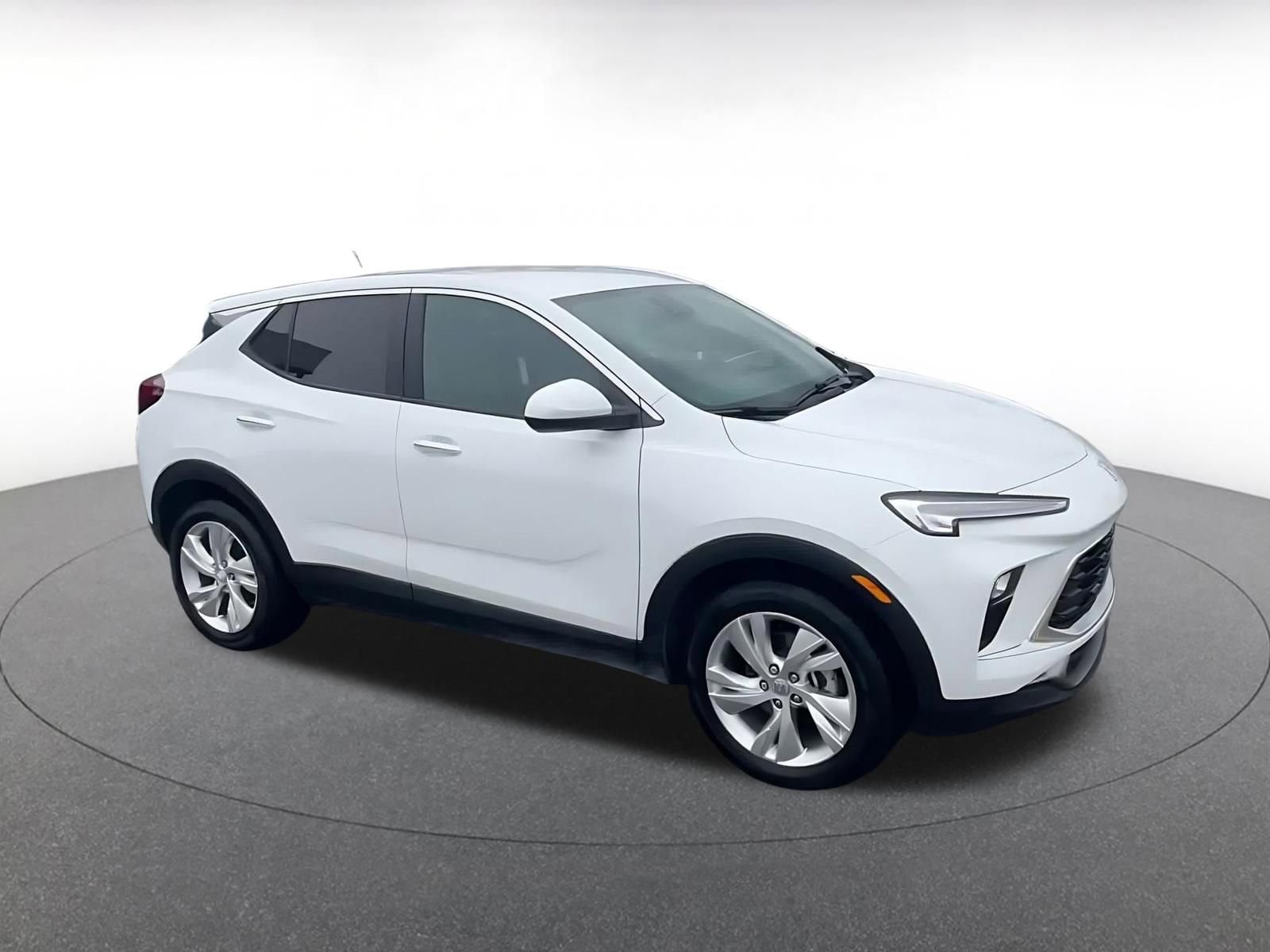 Thumbnail: 2025 Buick Encore GX - 2