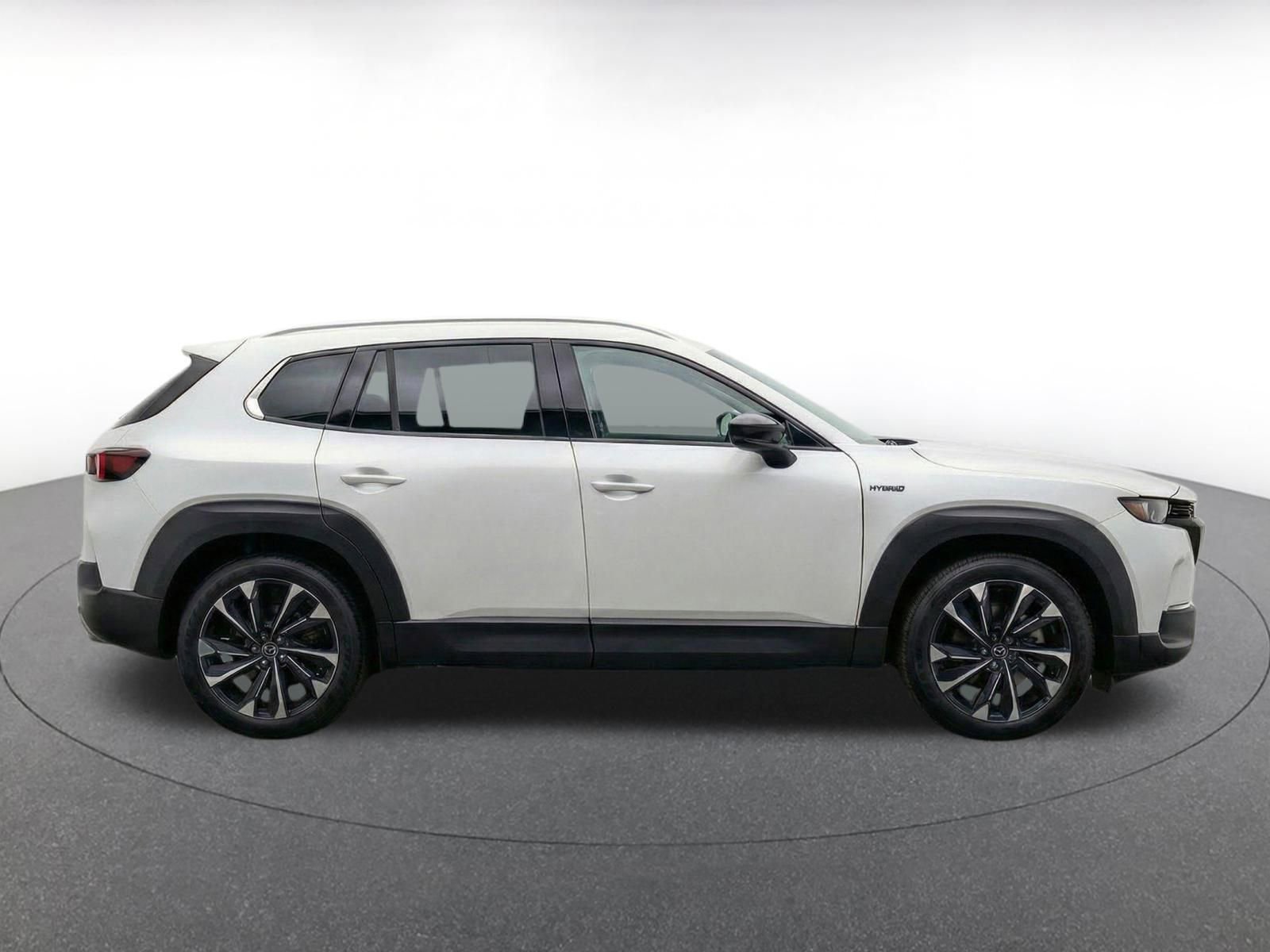 Thumbnail: 2025 Mazda CX-50 - 10