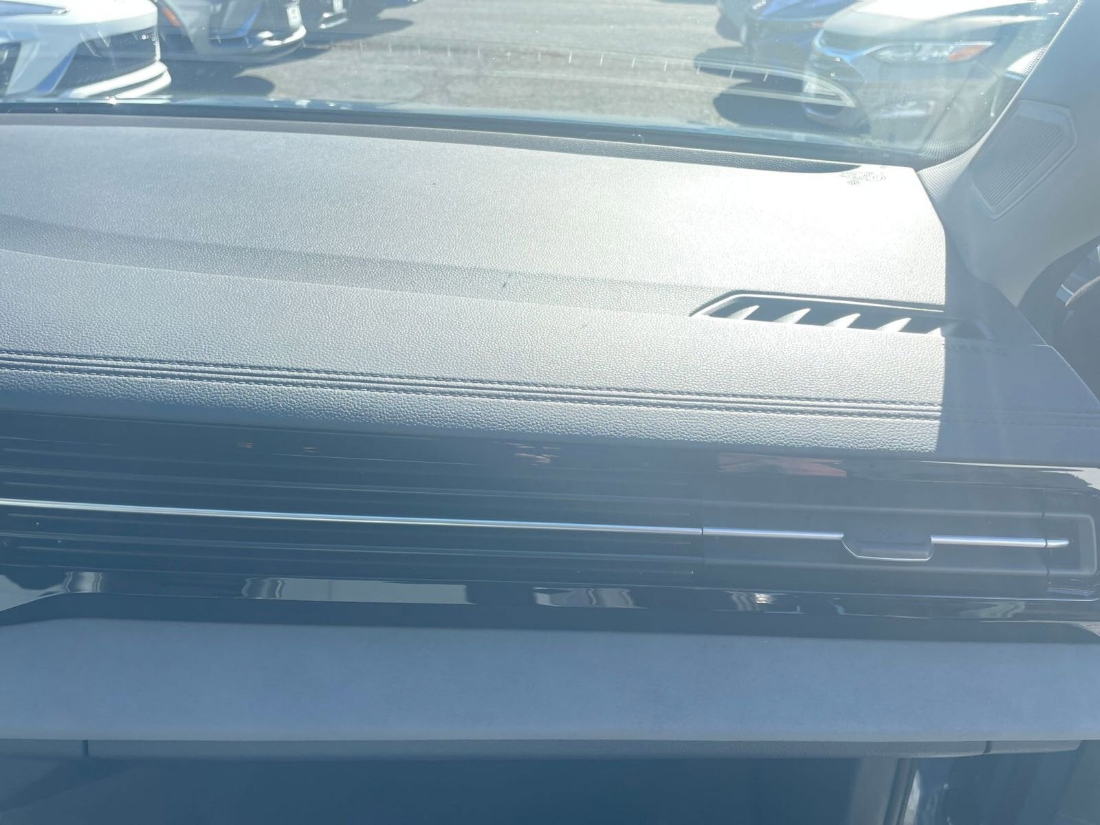 Thumbnail: 2025 Volkswagen Jetta - 35