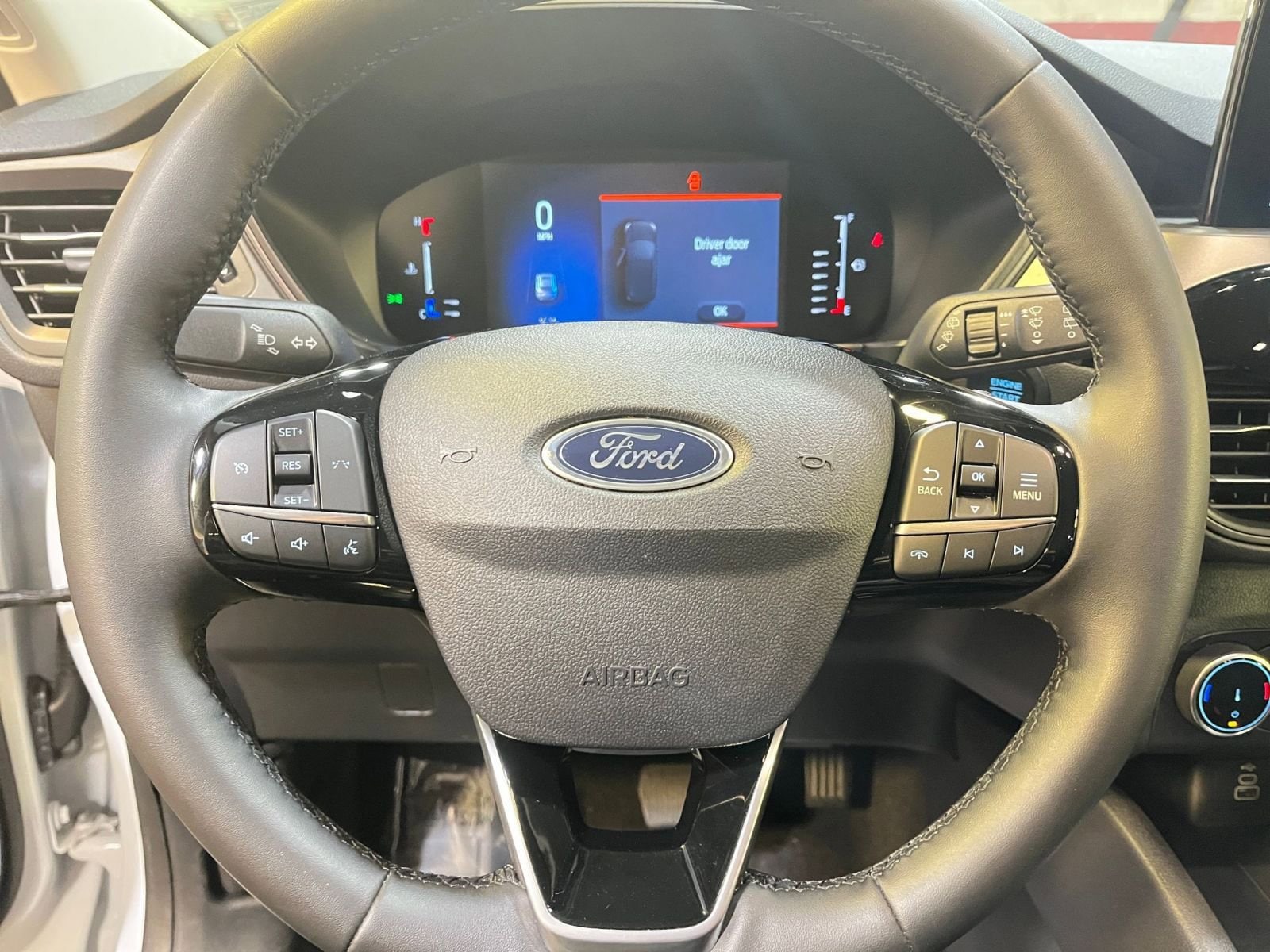 Thumbnail: 2024 Ford Escape - 28