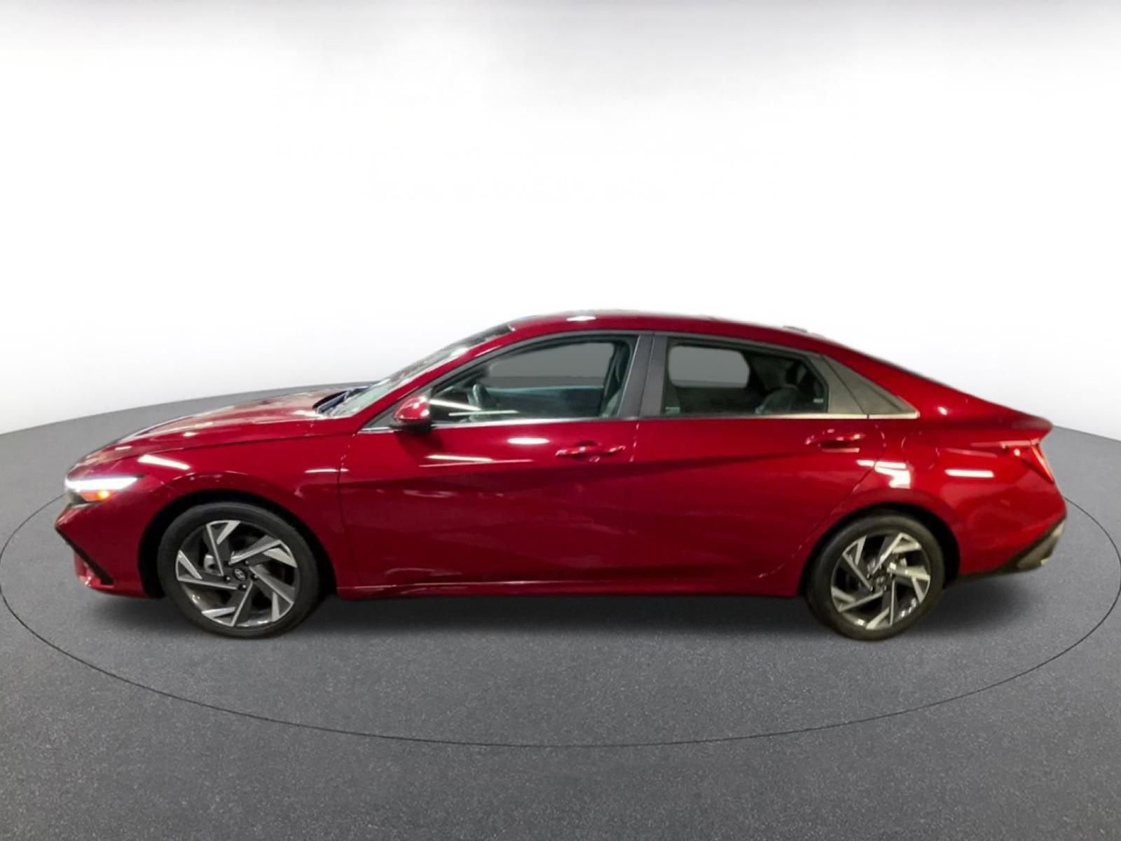 Thumbnail: 2025 Hyundai Elantra - 9