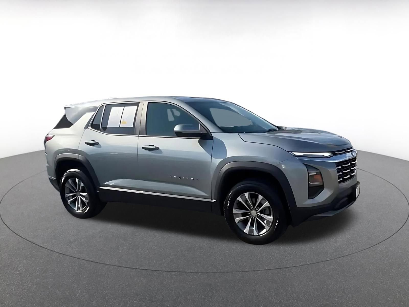 Thumbnail: 2025 Chevrolet Equinox - 2