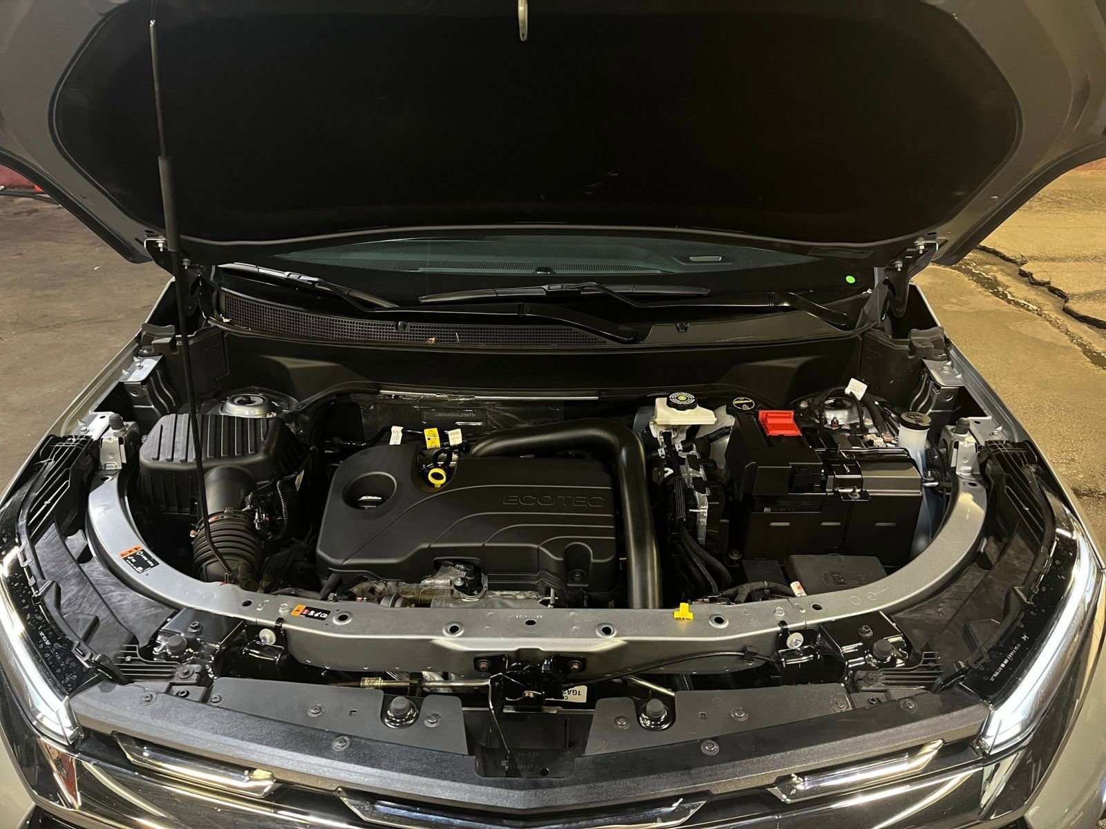 Thumbnail: 2025 Chevrolet Equinox - 31