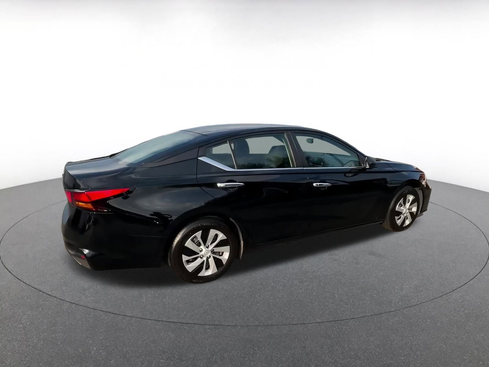 Thumbnail: 2024 Nissan Altima - 12