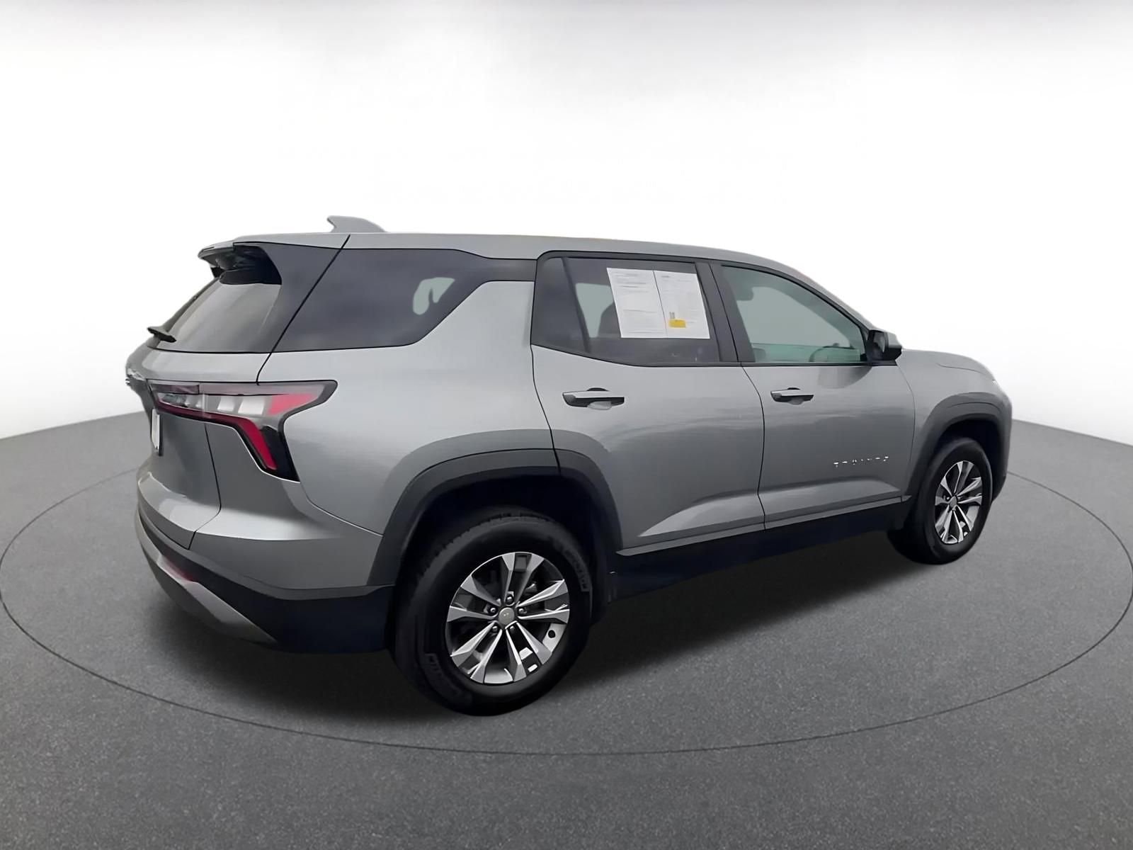 Thumbnail: 2025 Chevrolet Equinox - 15