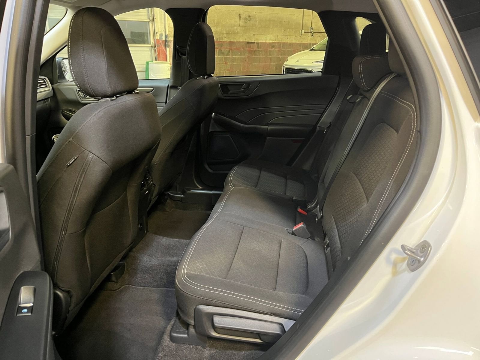 Thumbnail: 2024 Ford Escape - 25