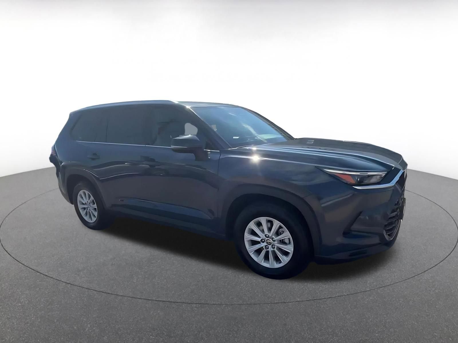 Thumbnail: 2025 Toyota Grand Highlander - 2